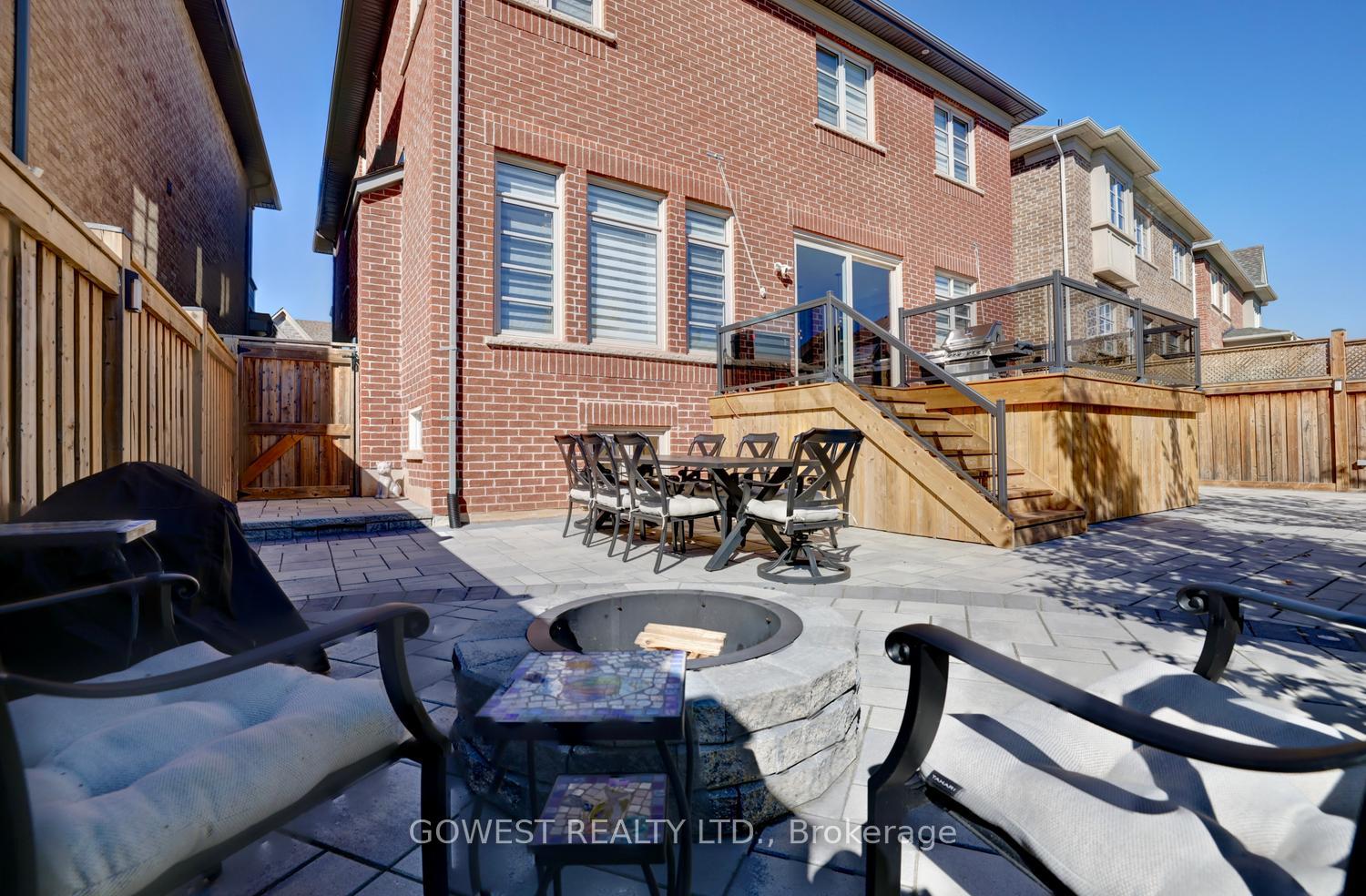 Photo 38 of 14 Threshing Mill Boulevard, Oakville, Glenorchy — HOMEH