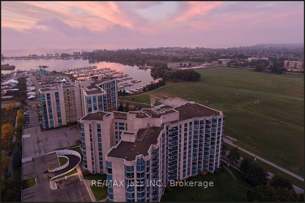 Photo of Unit 105, 360 Watson Street W