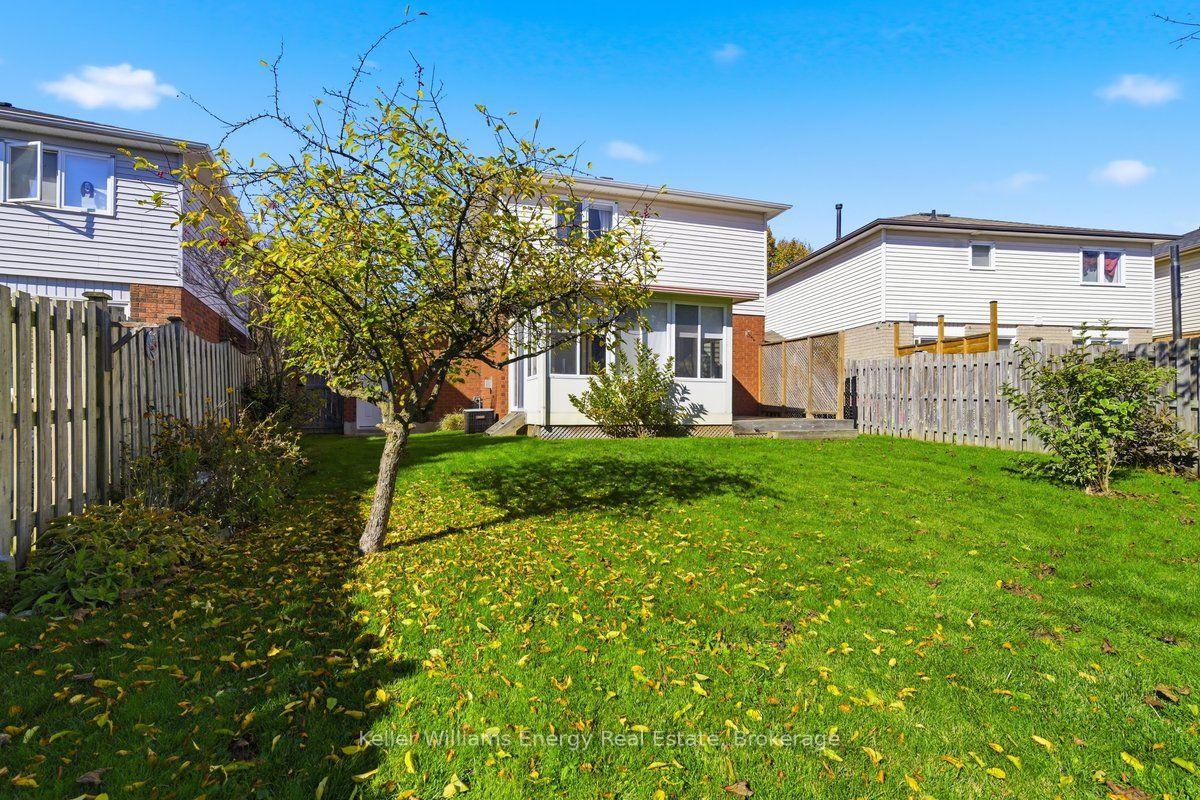 Photo 28 of 89 George Reynolds Drive, Clarington, Courtice — HOMEH
