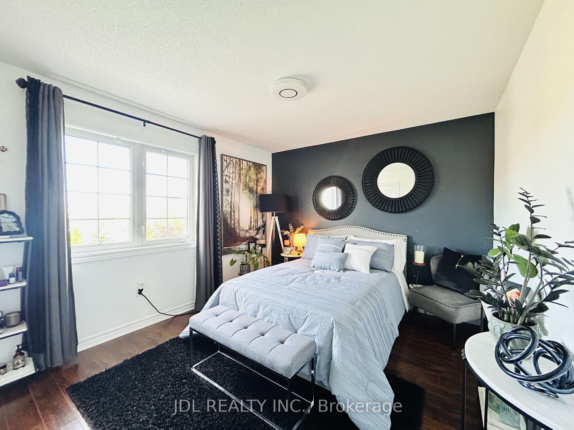 Photo 19 of 36 Laurelbank Crescent, Georgina, Keswick North — HOMEH