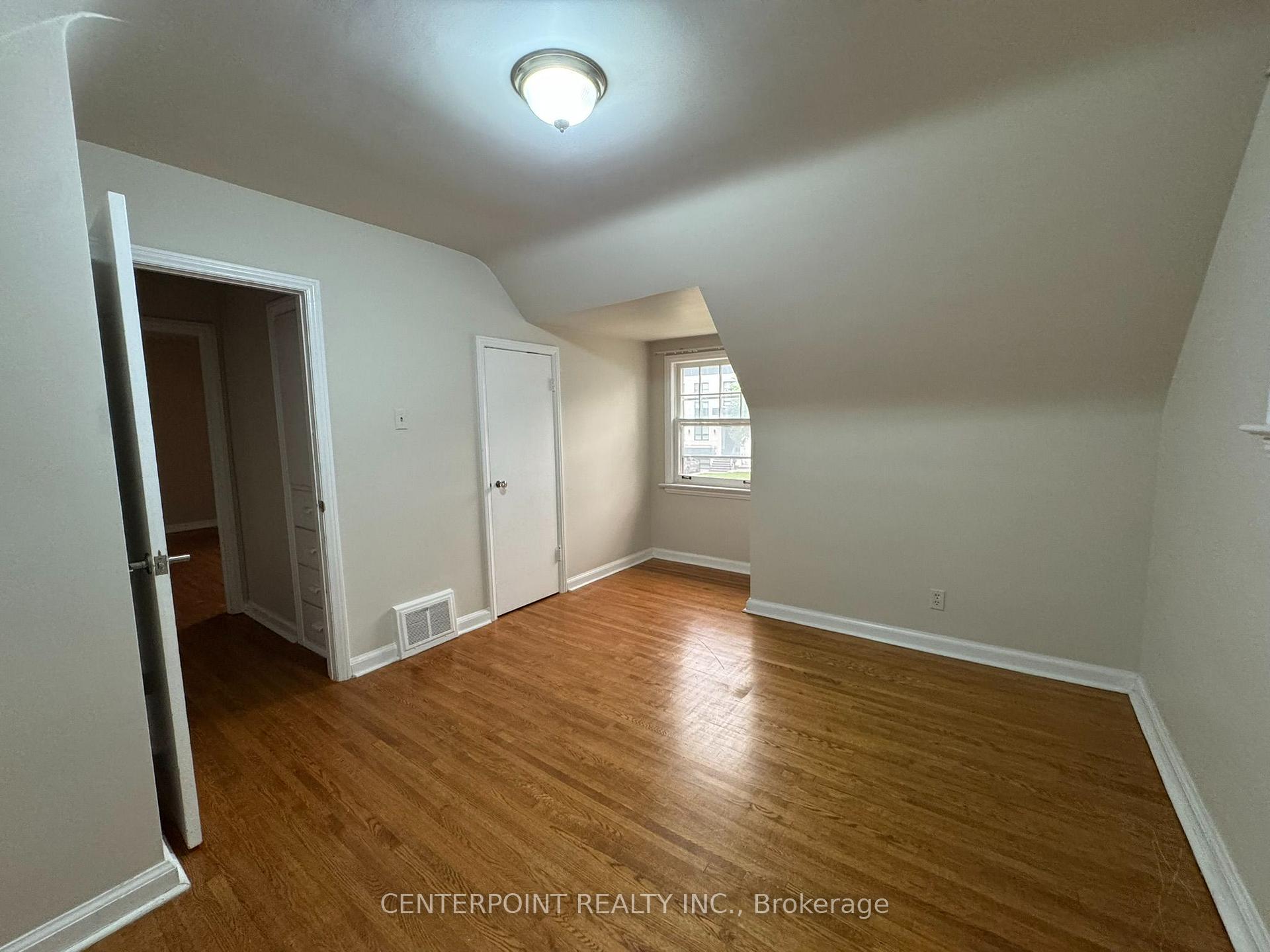 Photo 7 of 27 Grantbrook Street, North York, Newtonbrook West — HOMEH