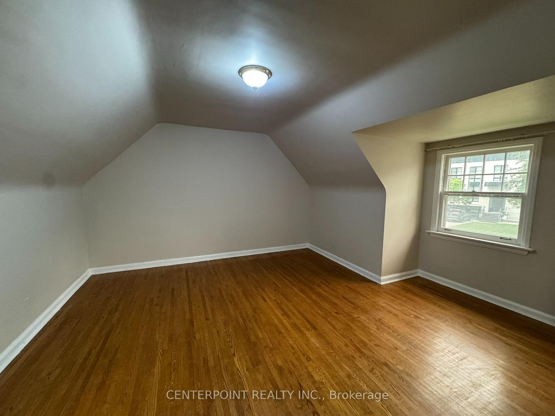 Photo 8 of 27 Grantbrook Street, North York, Newtonbrook West — HOMEH