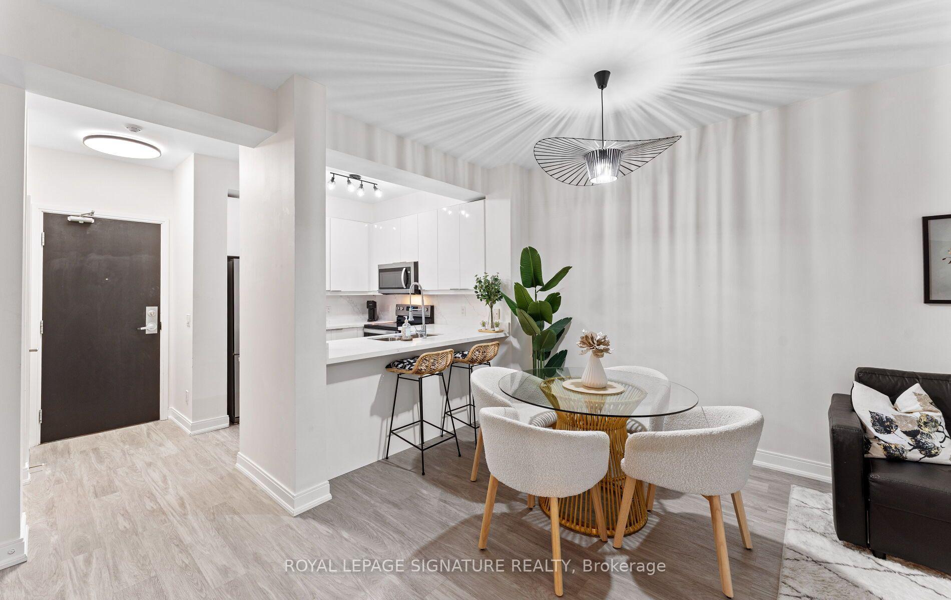 Photo 6 of Unit 206, 88 Broadway Avenue, Toronto, Mount Pleasant West — HOMEH