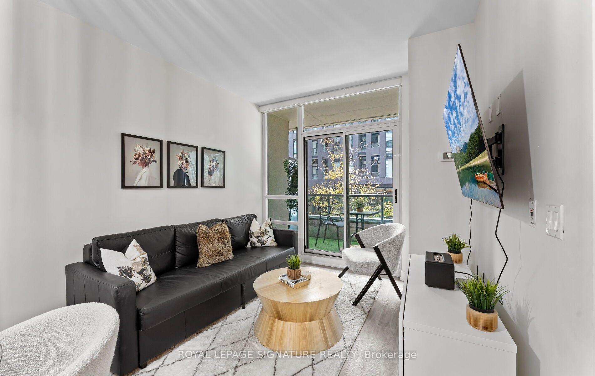 Photo 8 of Unit 206, 88 Broadway Avenue, Toronto, Mount Pleasant West — HOMEH