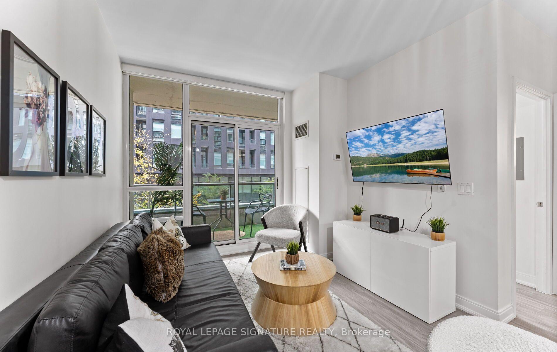 Photo 9 of Unit 206, 88 Broadway Avenue, Toronto, Mount Pleasant West — HOMEH