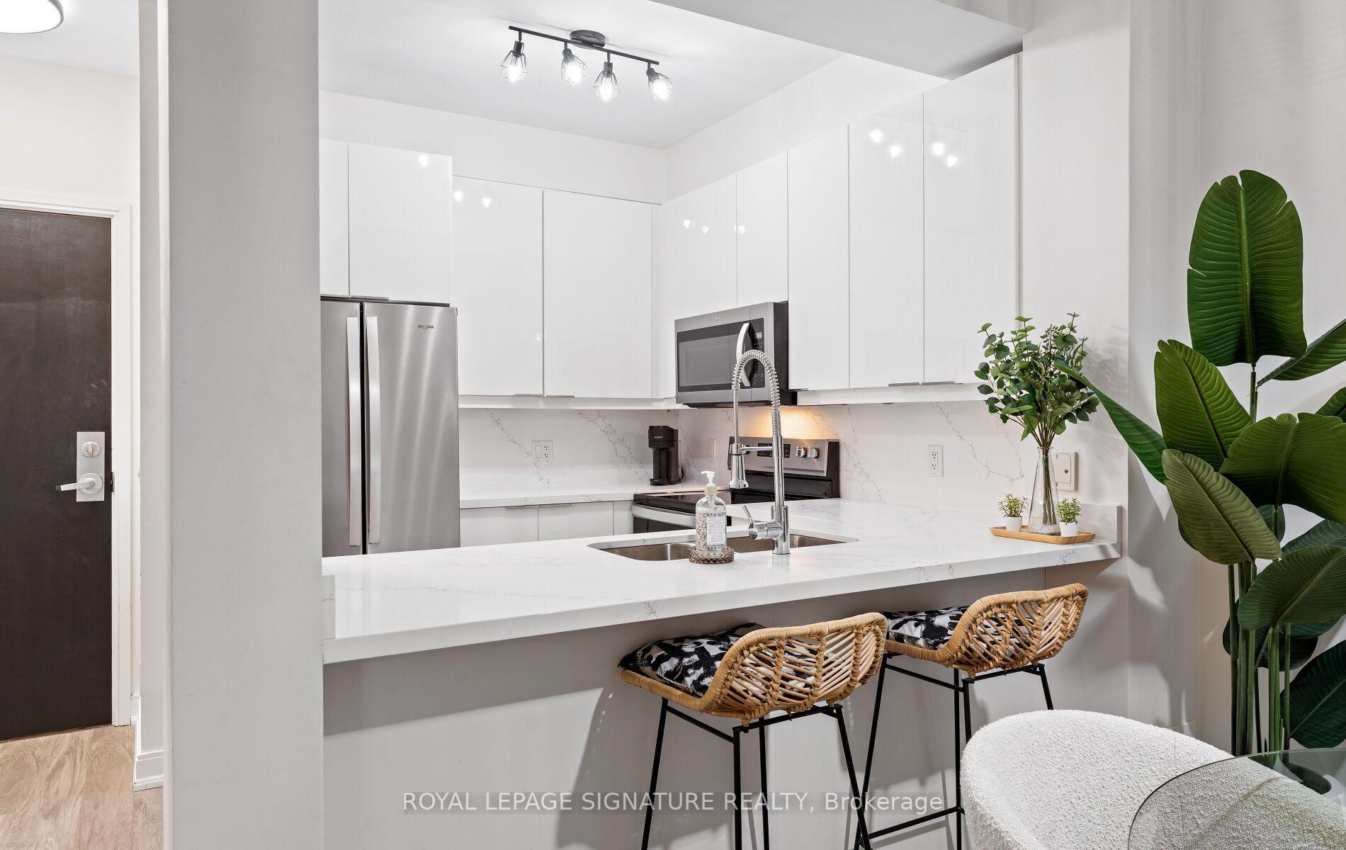 Photo 17 of Unit 206, 88 Broadway Avenue, Toronto, Mount Pleasant West — HOMEH
