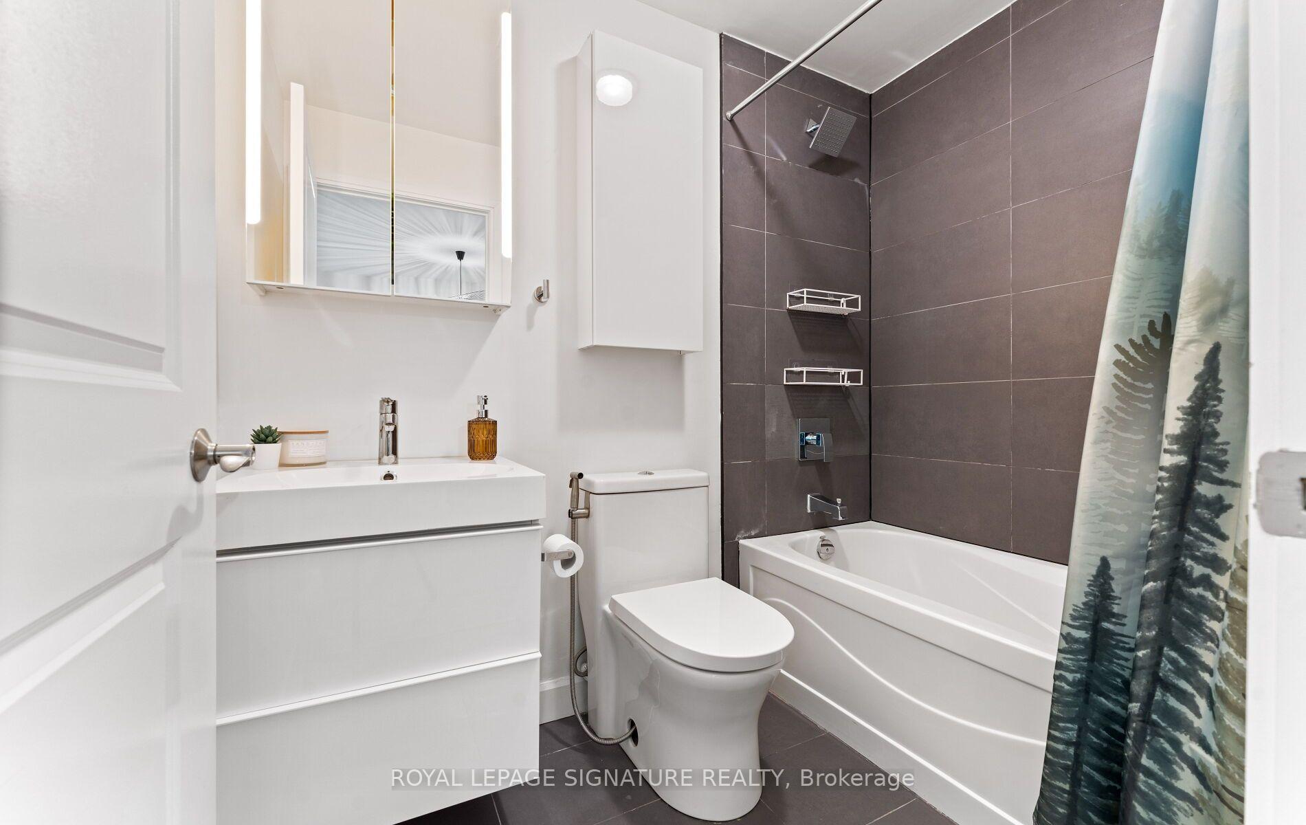 Photo 28 of Unit 206, 88 Broadway Avenue, Toronto, Mount Pleasant West — HOMEH