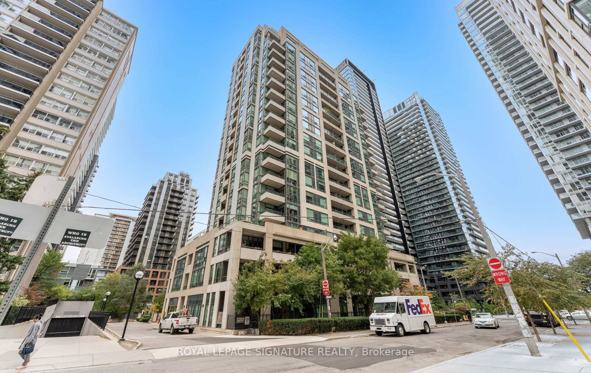 Photo 46 of Unit 206, 88 Broadway Avenue, Toronto, Mount Pleasant West — HOMEH