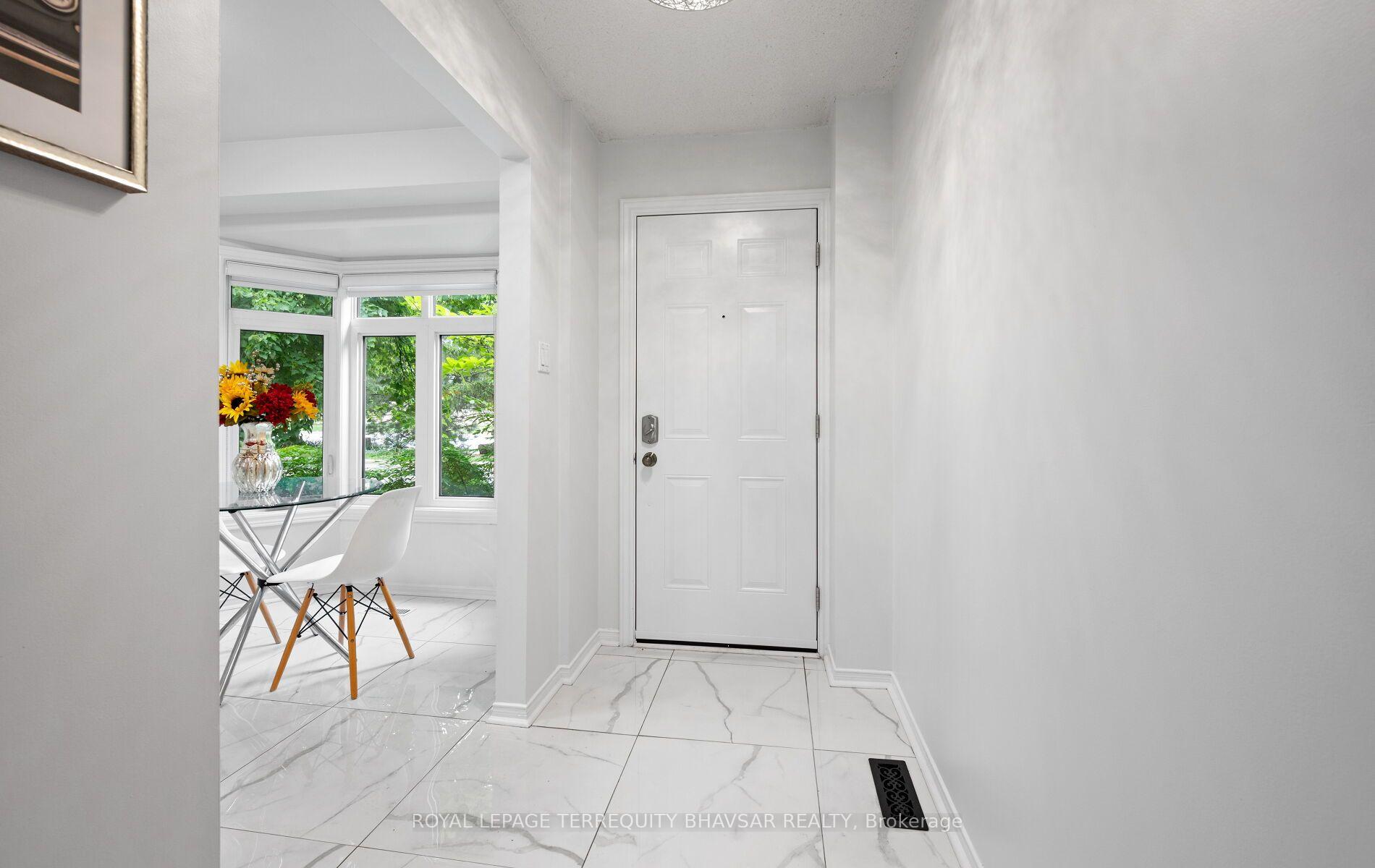 Photo 7 of Unit 105, 3050 Orleans Road, Mississauga, Erin Mills — HOMEH