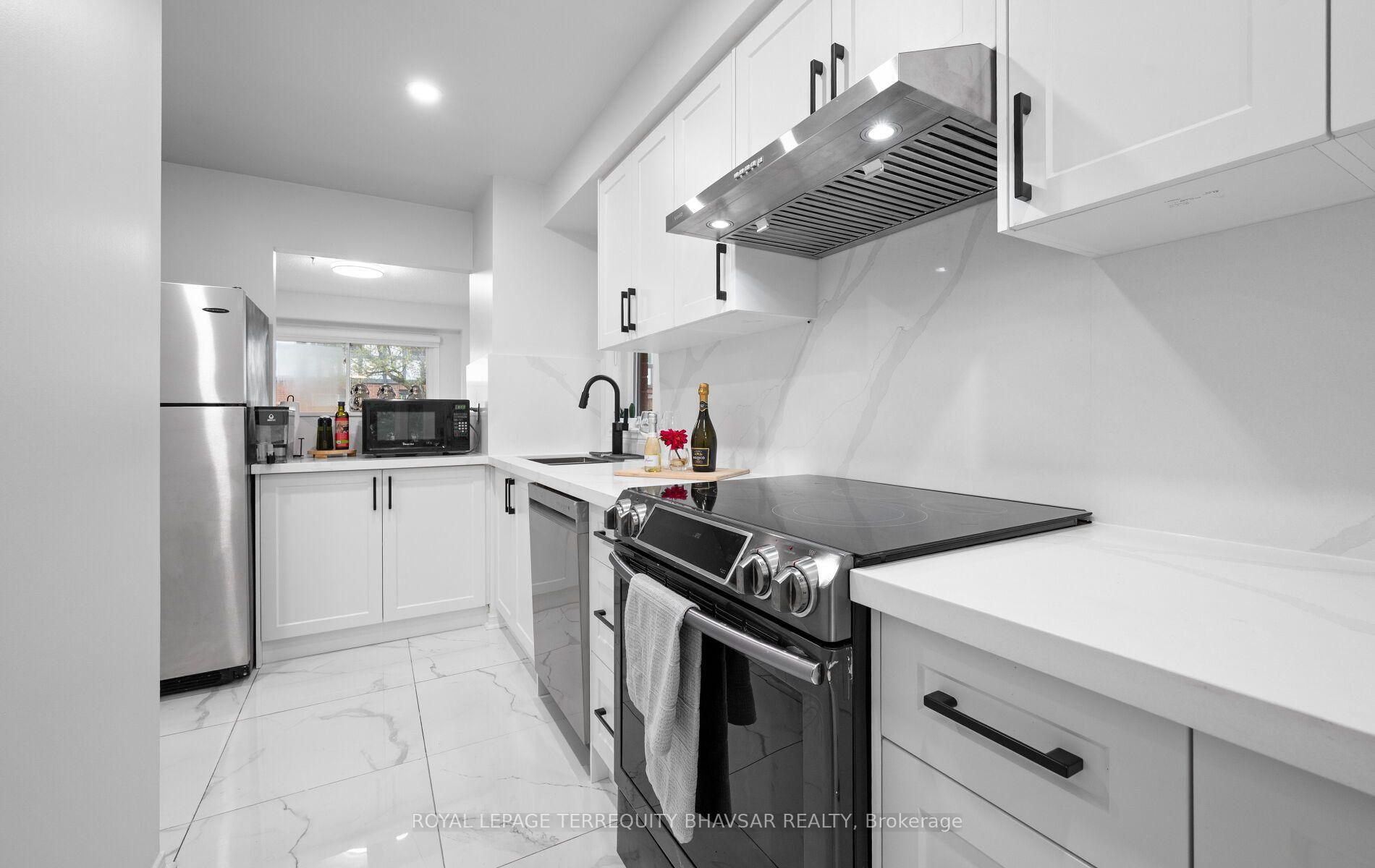 Photo 16 of Unit 105, 3050 Orleans Road, Mississauga, Erin Mills — HOMEH