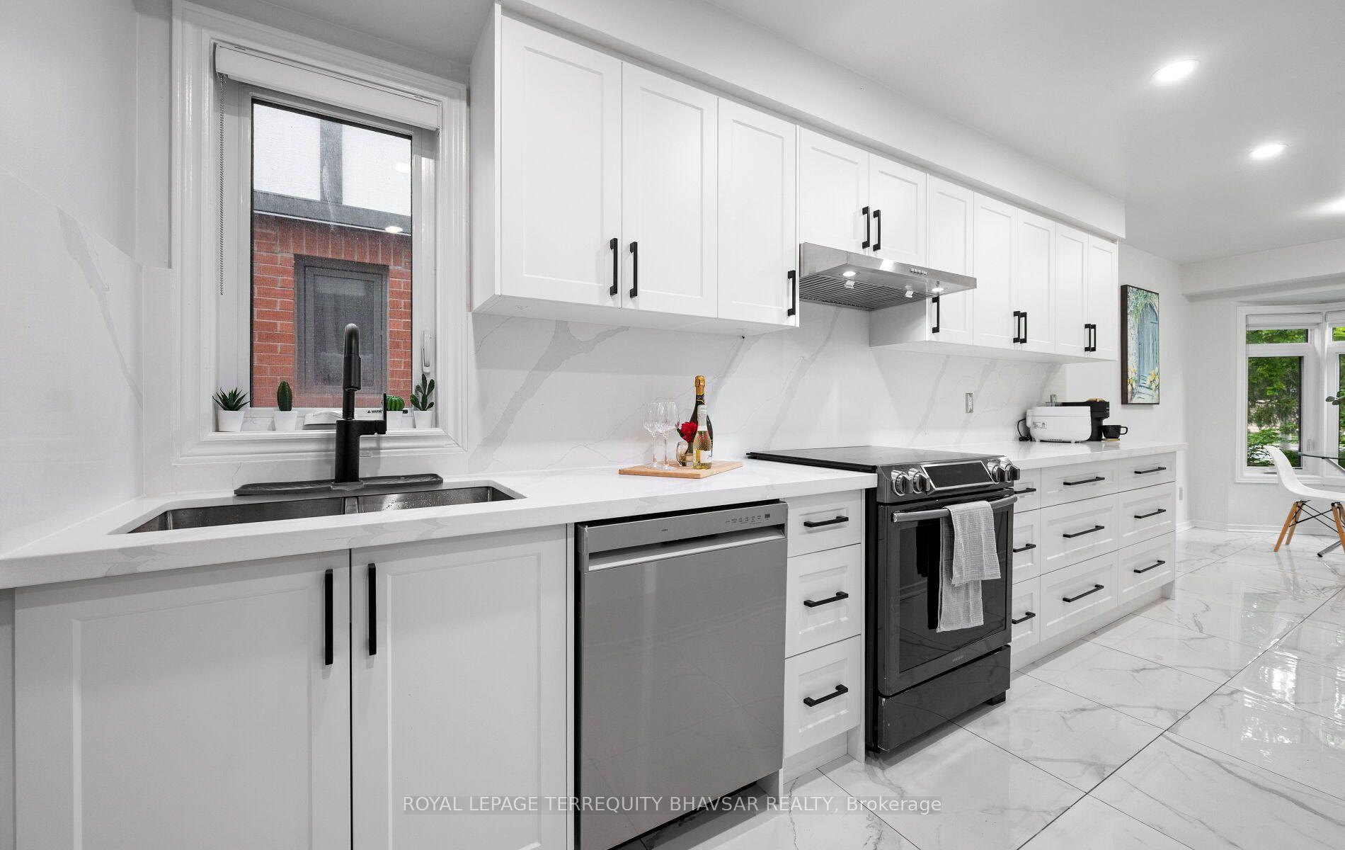 Photo 17 of Unit 105, 3050 Orleans Road, Mississauga, Erin Mills — HOMEH