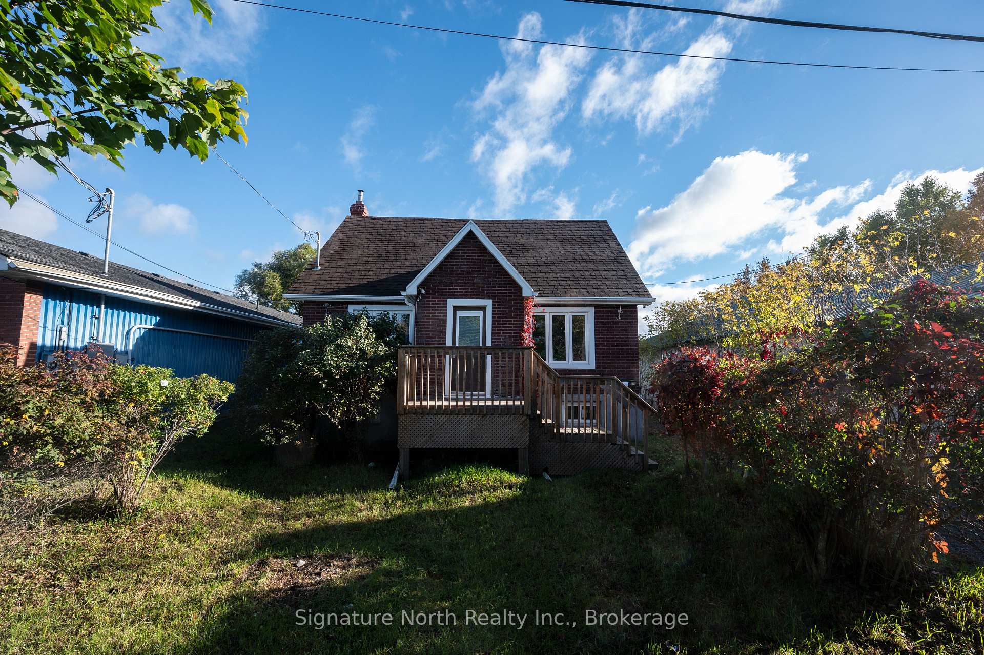 Photo 3 of 174 Clarke Street, Thunder Bay, Court / Cumberland — HOMEH