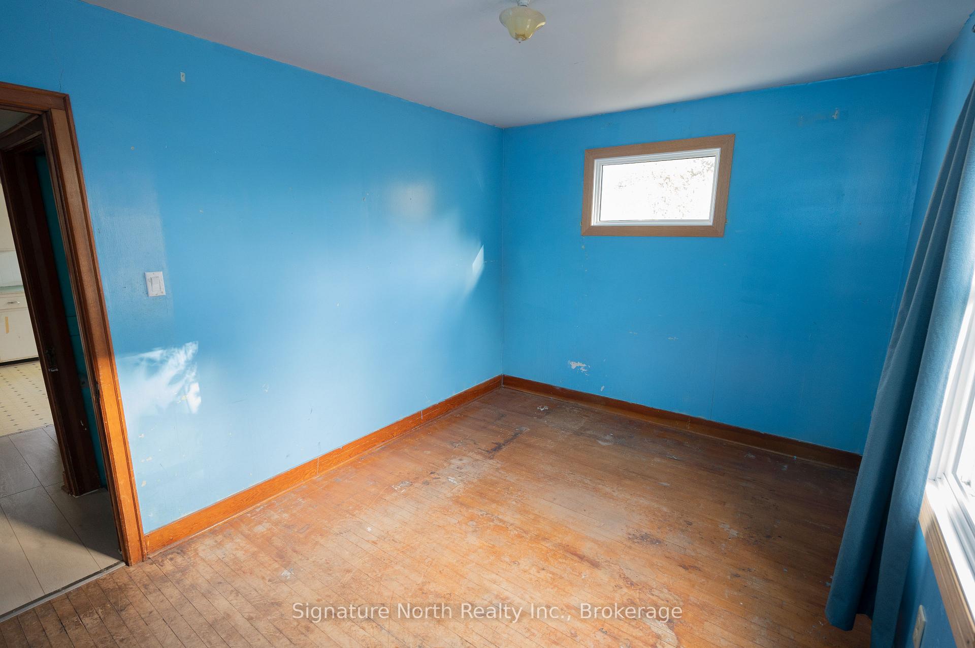 Photo 15 of 174 Clarke Street, Thunder Bay, Court / Cumberland — HOMEH