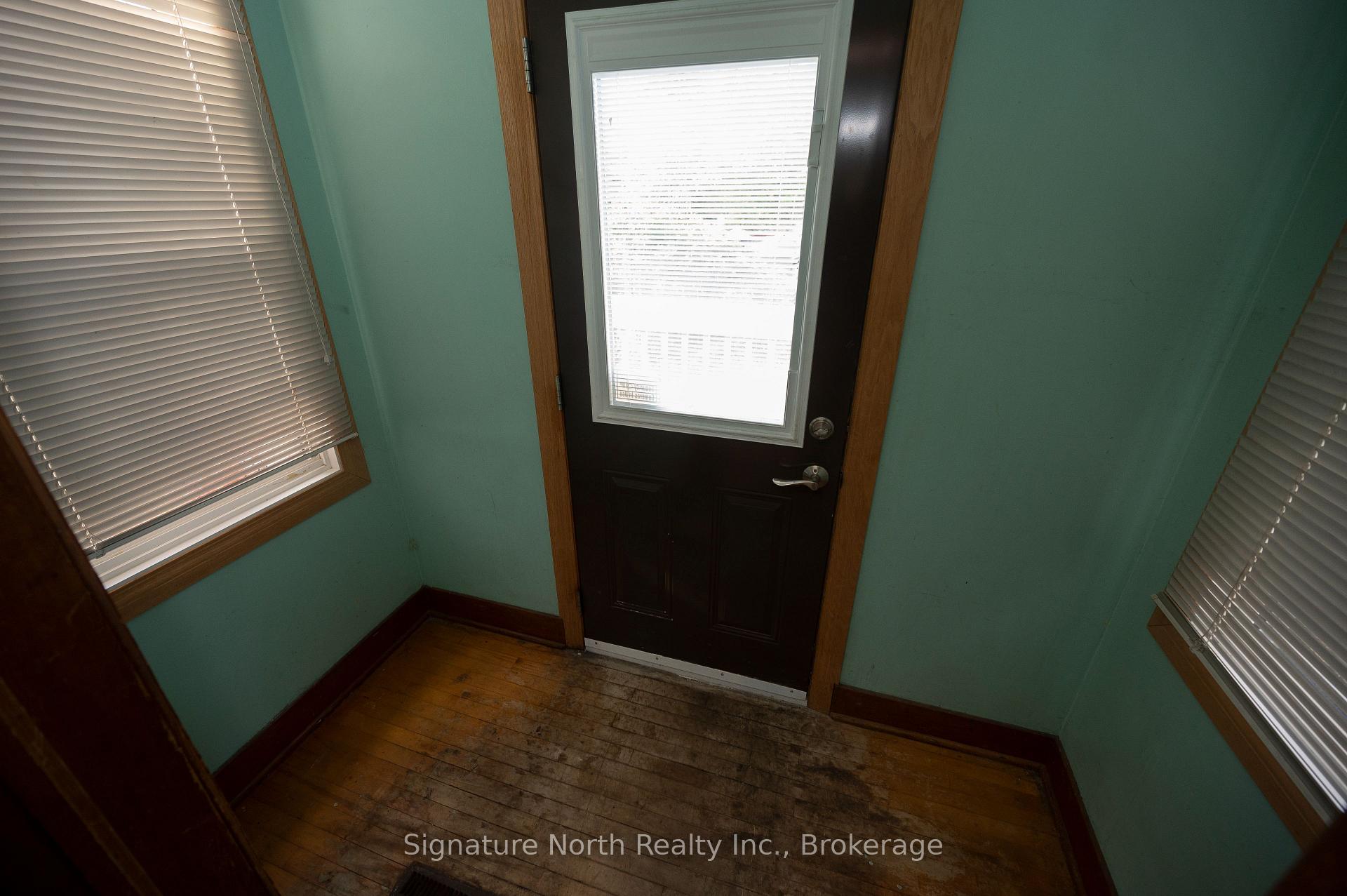 Photo 29 of 174 Clarke Street, Thunder Bay, Court / Cumberland — HOMEH
