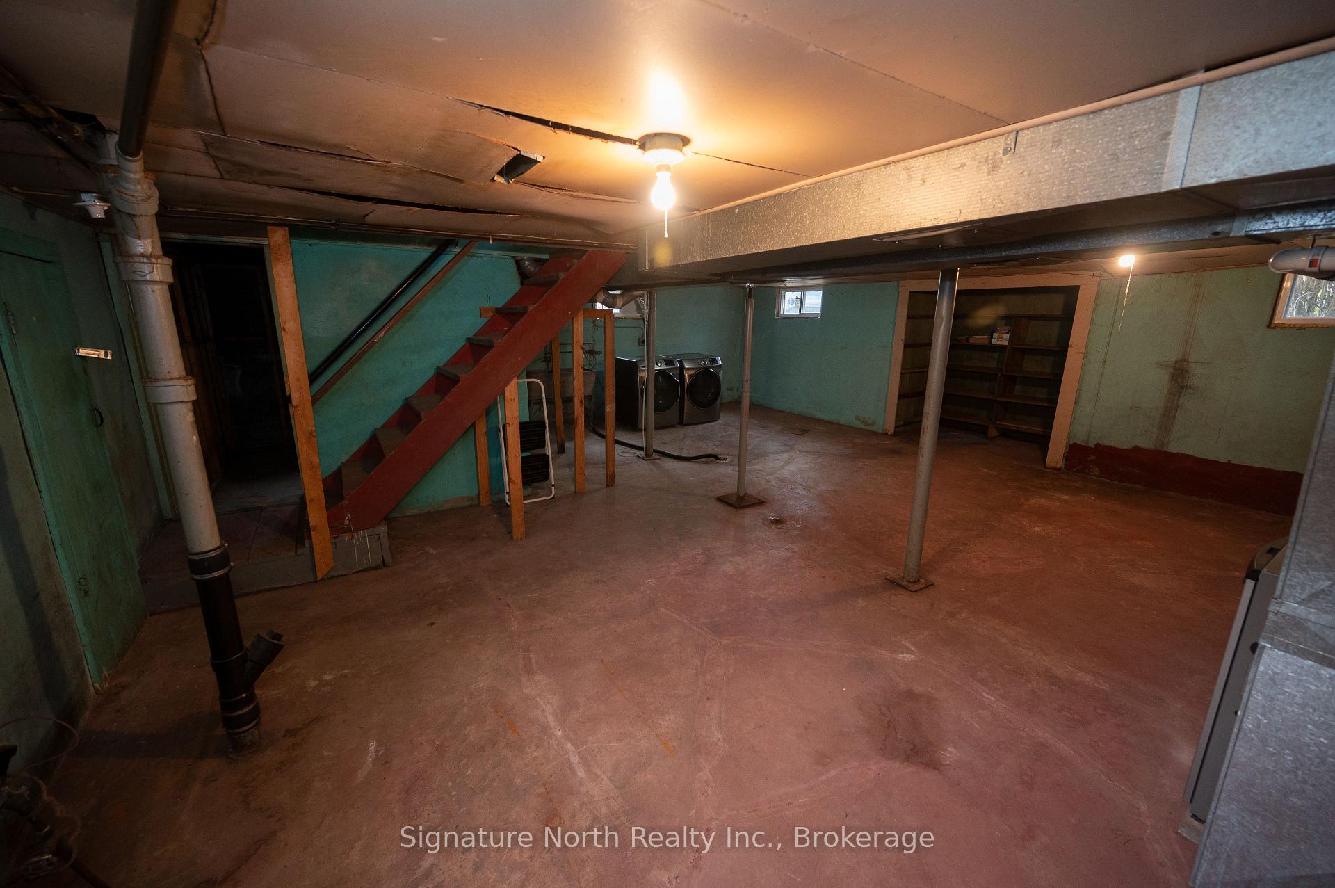 Photo 32 of 174 Clarke Street, Thunder Bay, Court / Cumberland — HOMEH