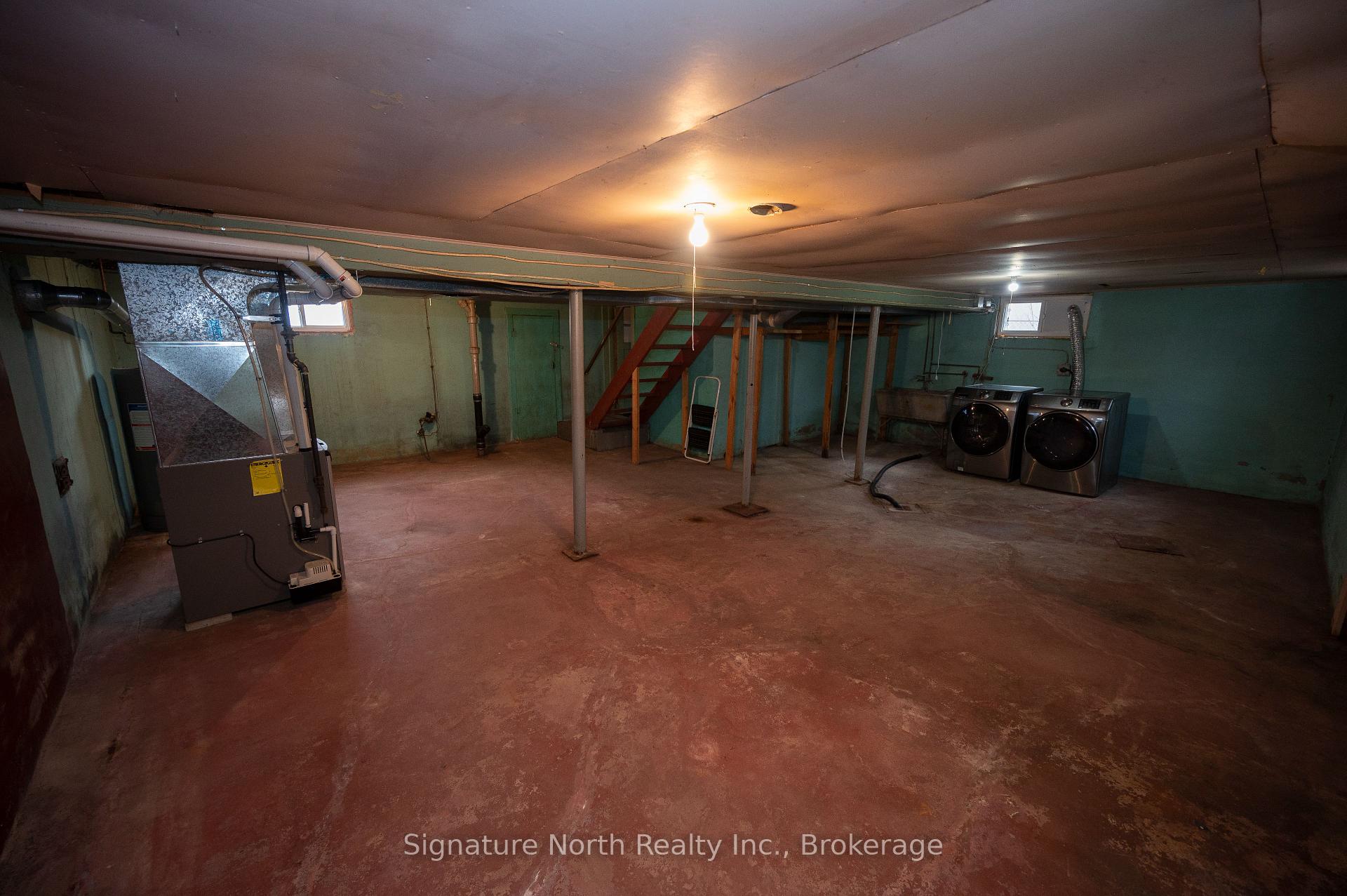Photo 33 of 174 Clarke Street, Thunder Bay, Court / Cumberland — HOMEH