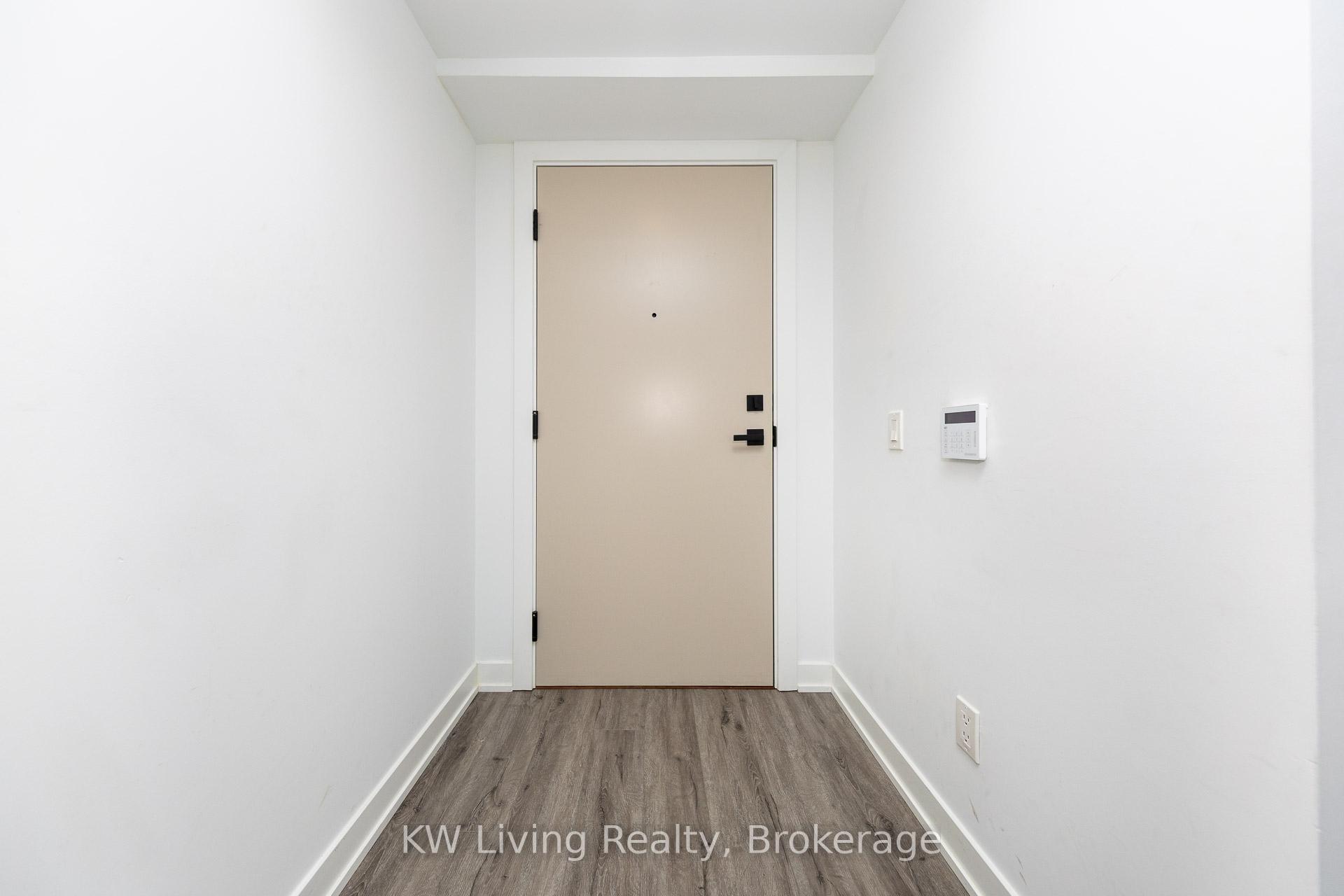 Photo 2 of Unit 902, 327 King Street W, Toronto, Waterfront Communities — HOMEH