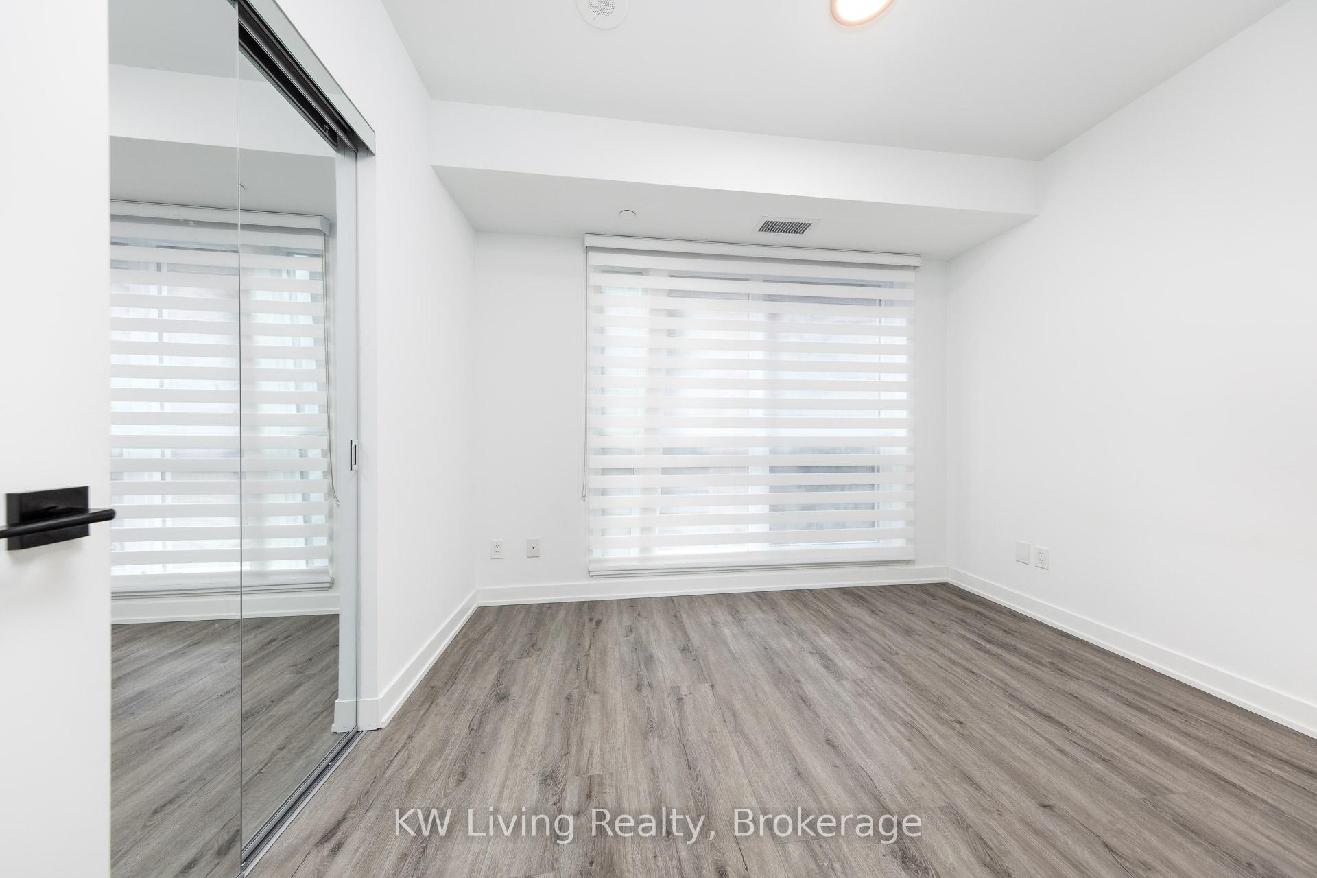 Photo 12 of Unit 902, 327 King Street W, Toronto, Waterfront Communities — HOMEH