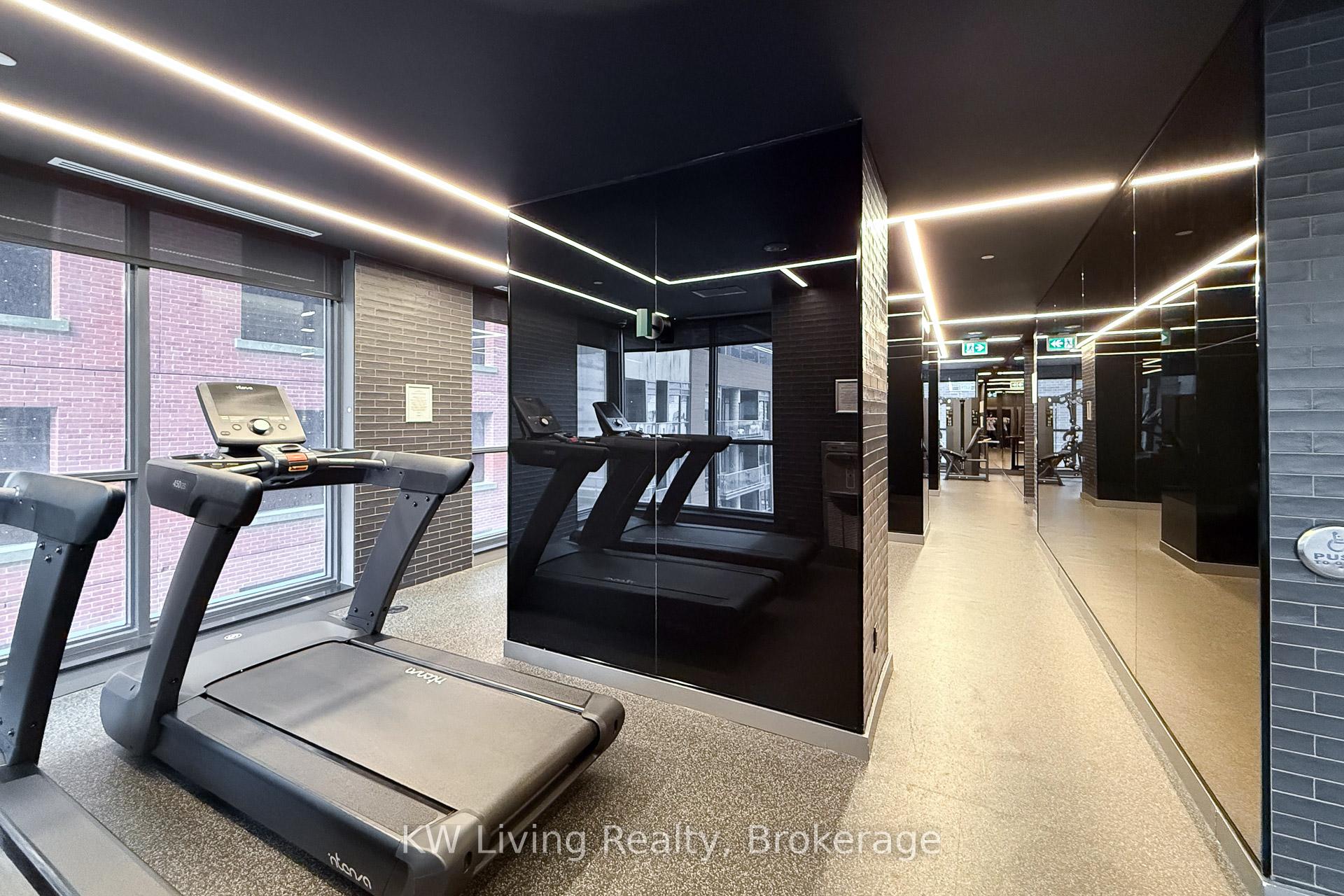 Photo 24 of Unit 902, 327 King Street W, Toronto, Waterfront Communities — HOMEH