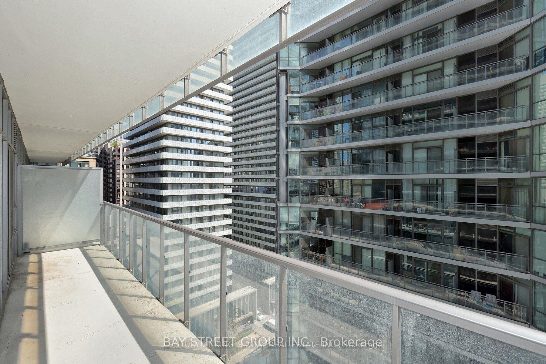 Photo 17 of Unit 1401, 33 Charles Street E, Toronto, Church-Yonge Corridor — HOMEH