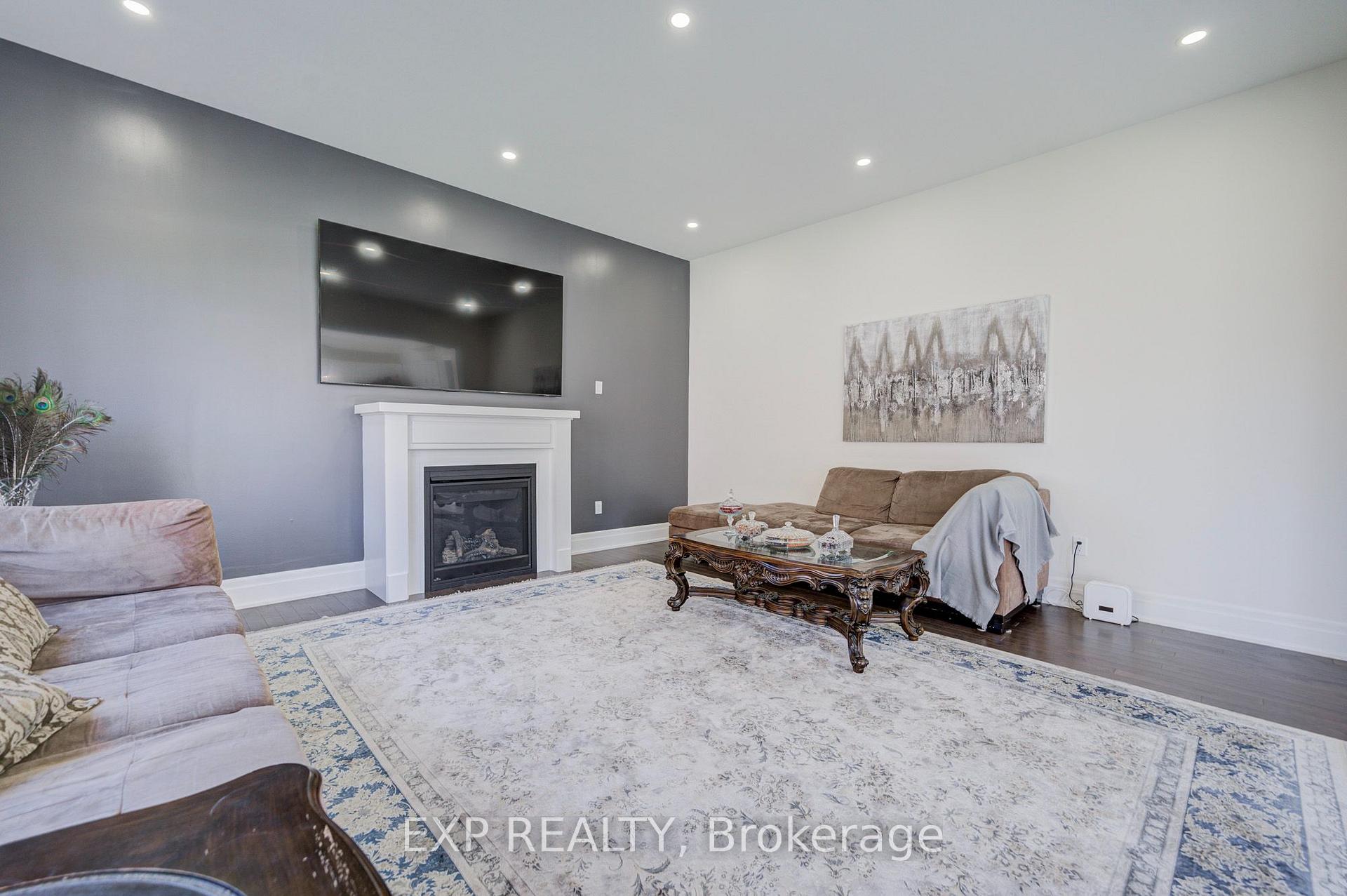 Photo 19 of 2 Pietrowski Drive, Georgina, Keswick North — HOMEH