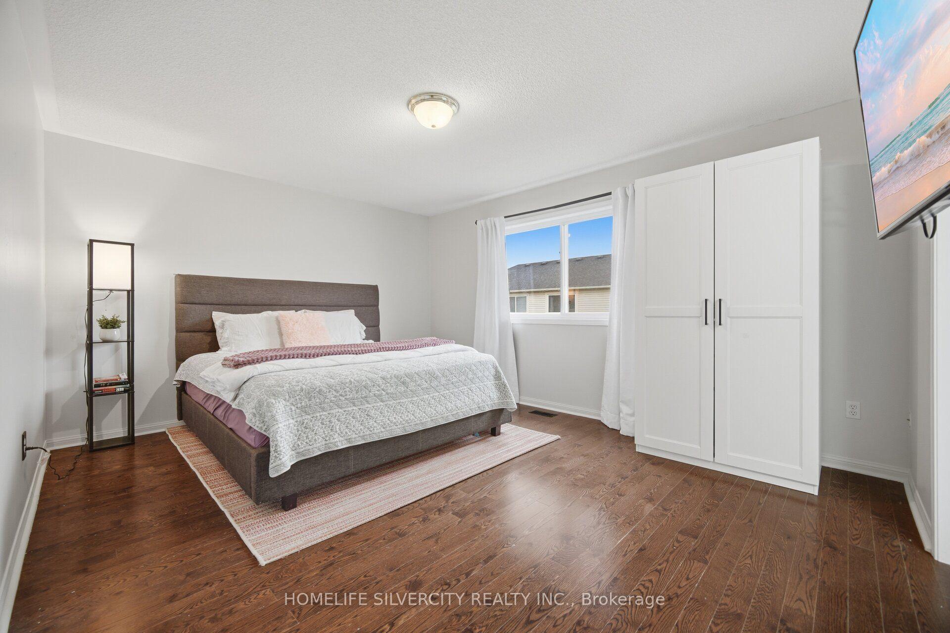 Photo 30 of 95 Sweetwood Circle, Brampton, Fletcher's Meadow — HOMEH