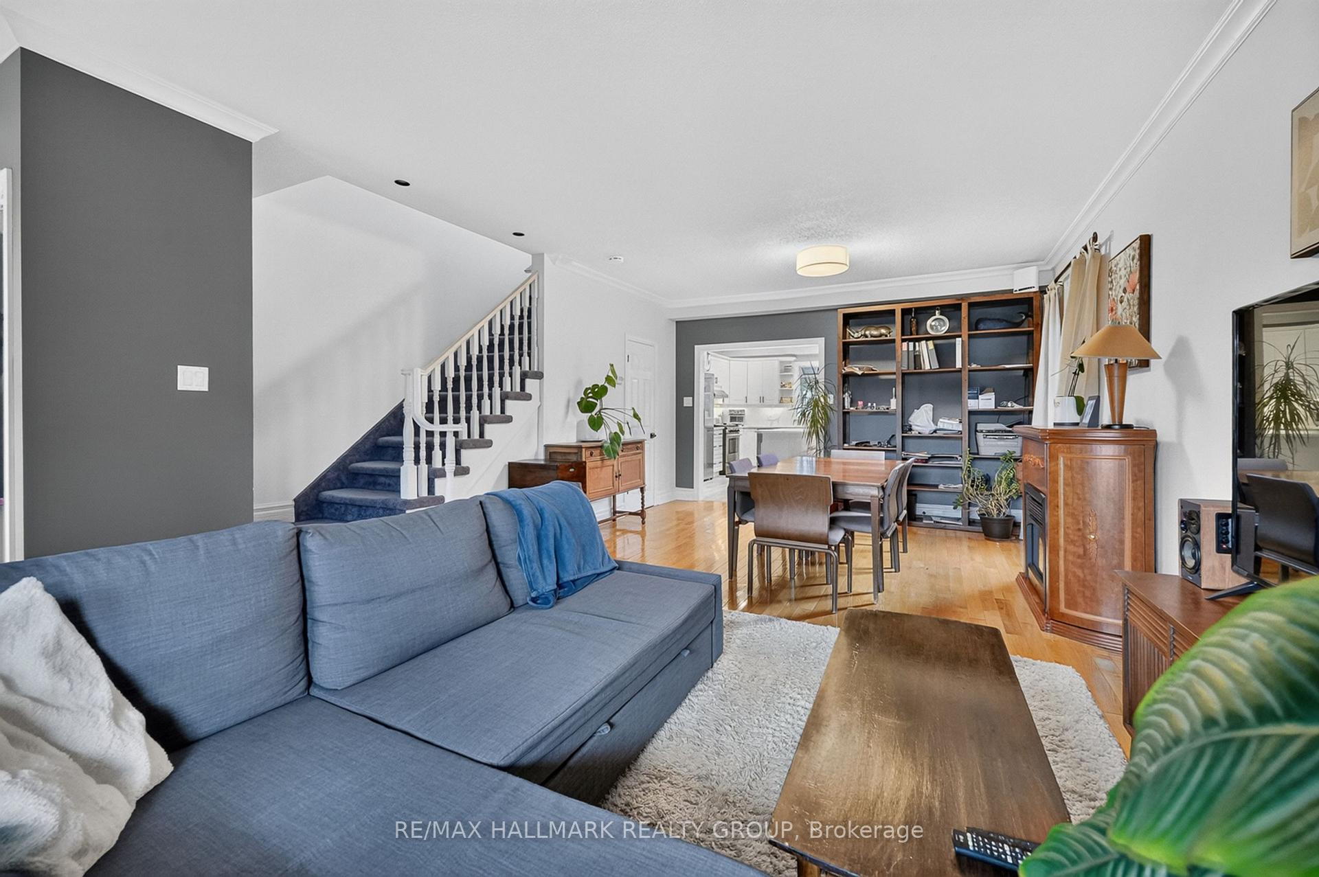 Photo 4 of 256 Joffre-Belanger Way, Ottawa, Vanier — HOMEH