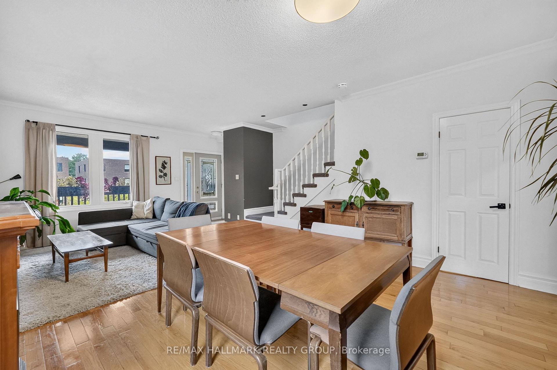 Photo 8 of 256 Joffre-Belanger Way, Ottawa, Vanier — HOMEH