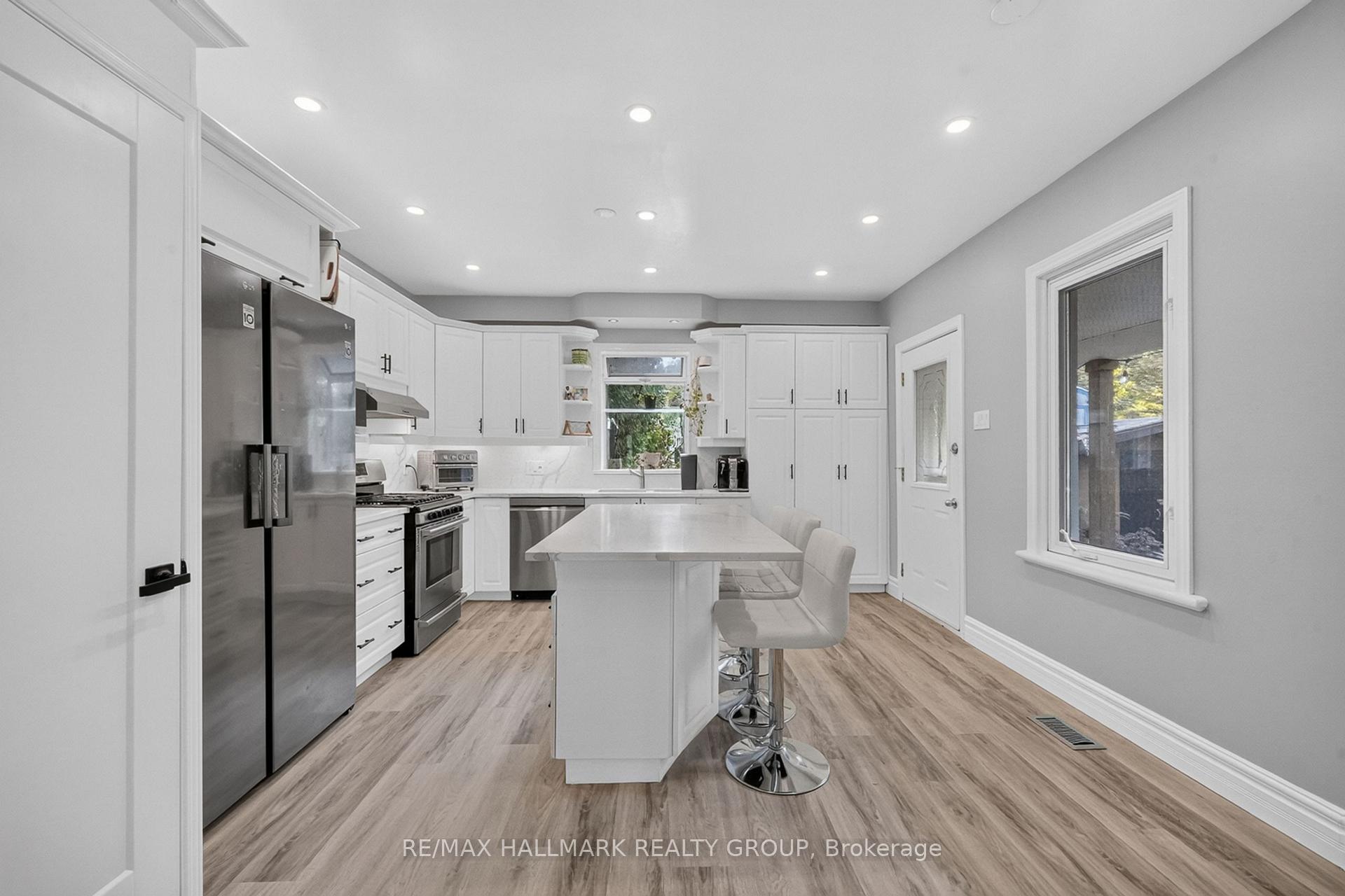 Photo 9 of 256 Joffre-Belanger Way, Ottawa, Vanier — HOMEH