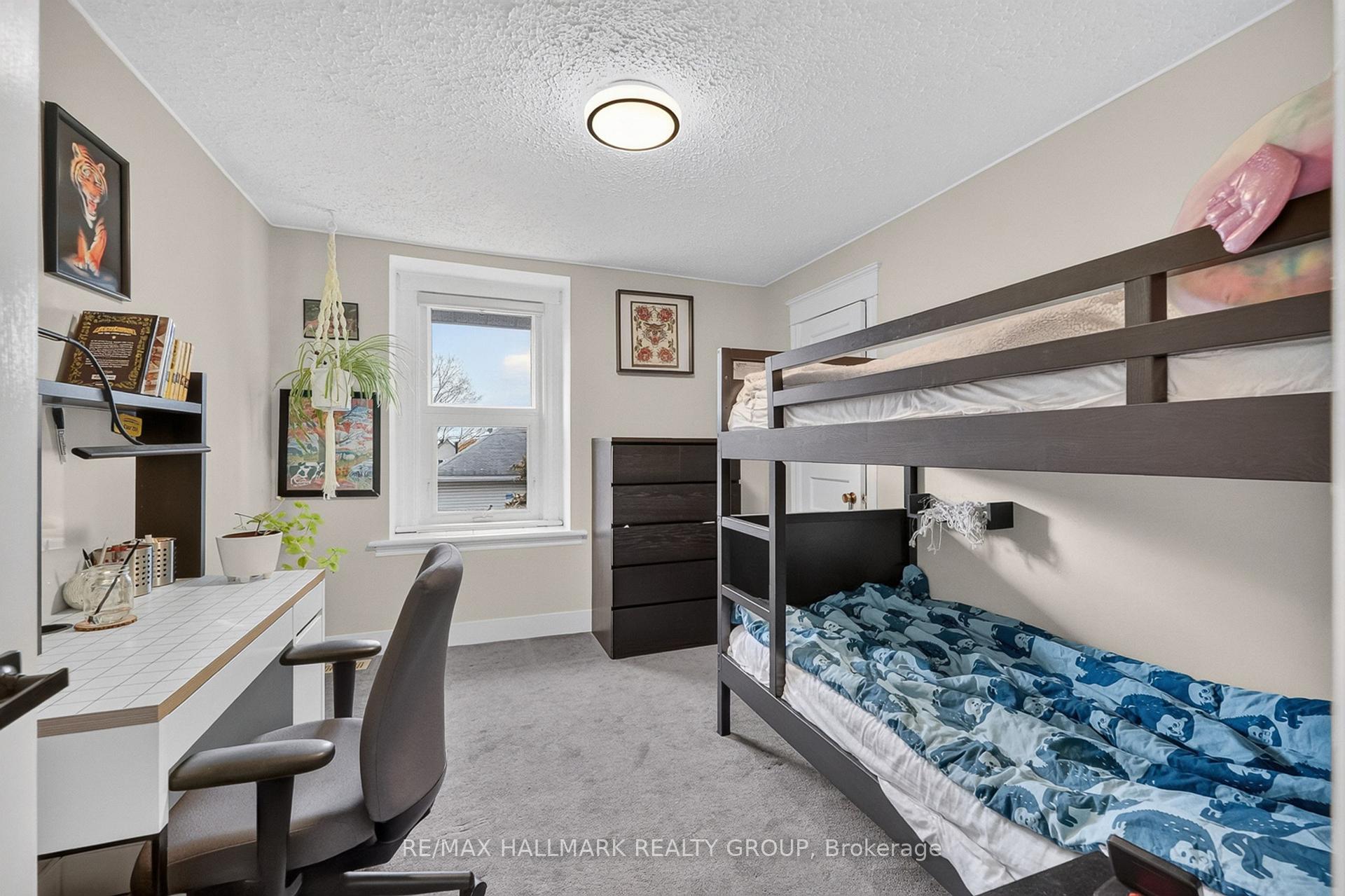 Photo 14 of 256 Joffre-Belanger Way, Ottawa, Vanier — HOMEH