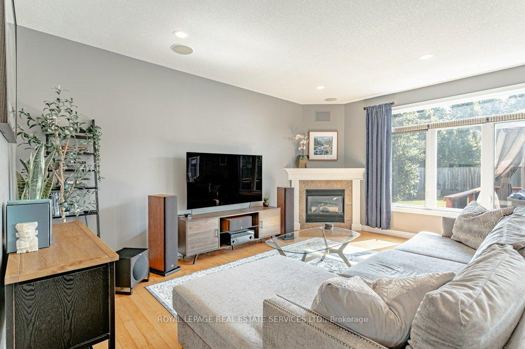 Photo 9 of 560 Lakeview Drive, Woodstock, Woodstock - North — HOMEH