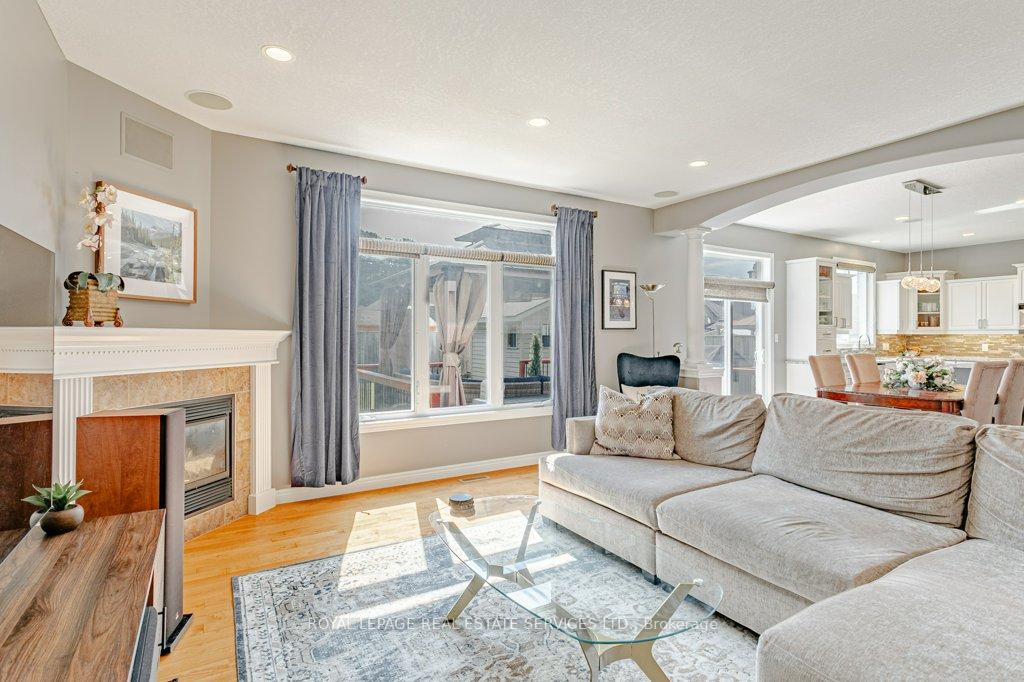 Photo 10 of 560 Lakeview Drive, Woodstock, Woodstock - North — HOMEH
