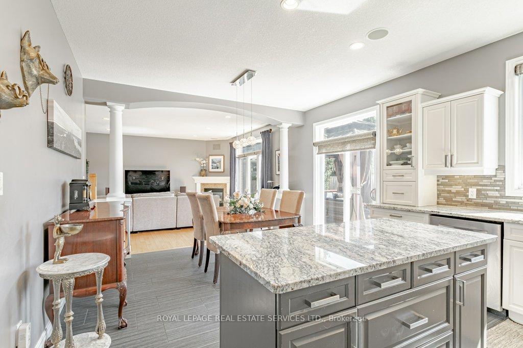Photo 14 of 560 Lakeview Drive, Woodstock, Woodstock - North — HOMEH