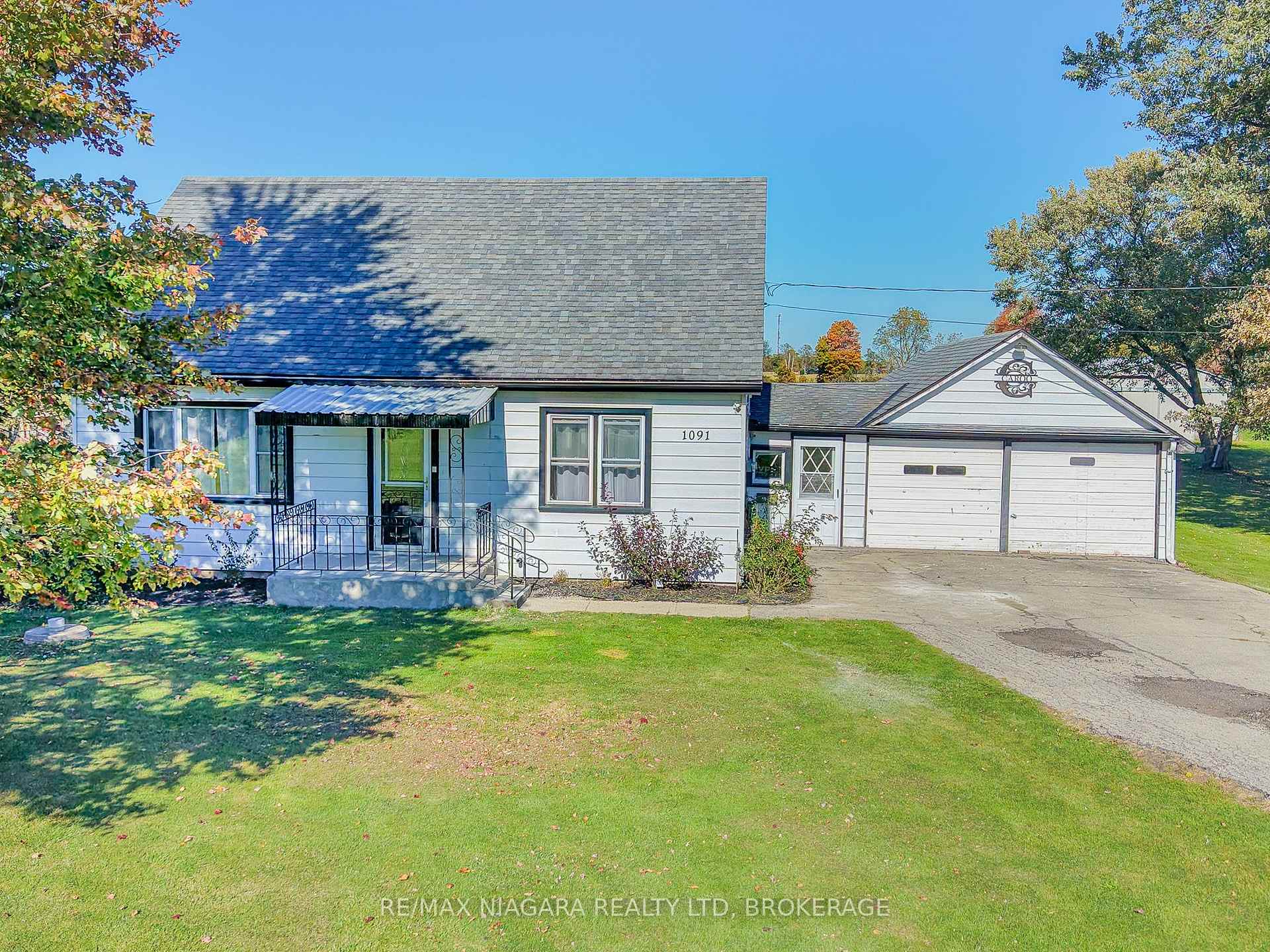 Photo 2 of 1091 Broad Street E, Haldimand, Dunnville — HOMEH