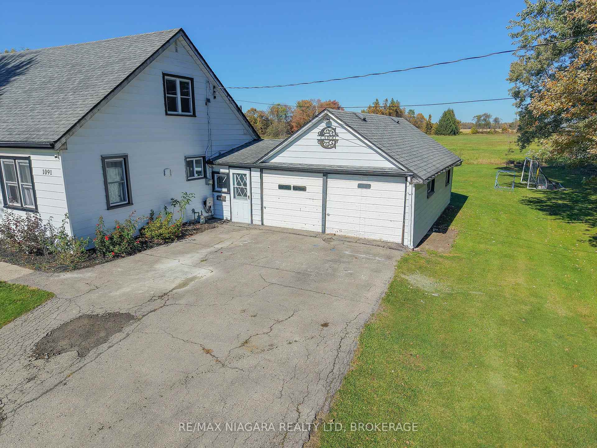 Photo 3 of 1091 Broad Street E, Haldimand, Dunnville — HOMEH