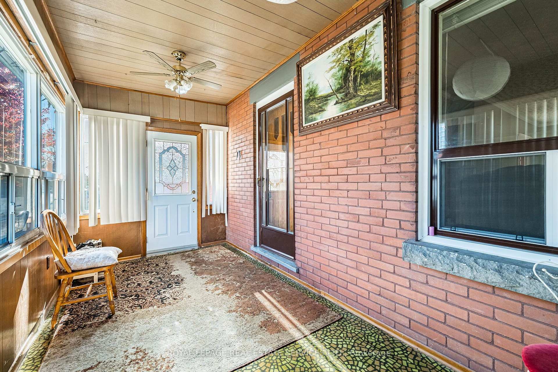 Photo 3 of 85 West Street, Brampton, Downtown Brampton — HOMEH