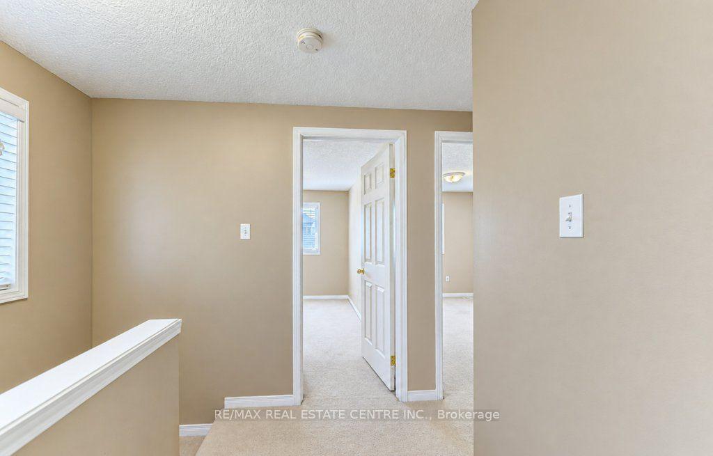 Photo 23 of 108 Periwinkle Street, Kitchener, Larentian West — HOMEH