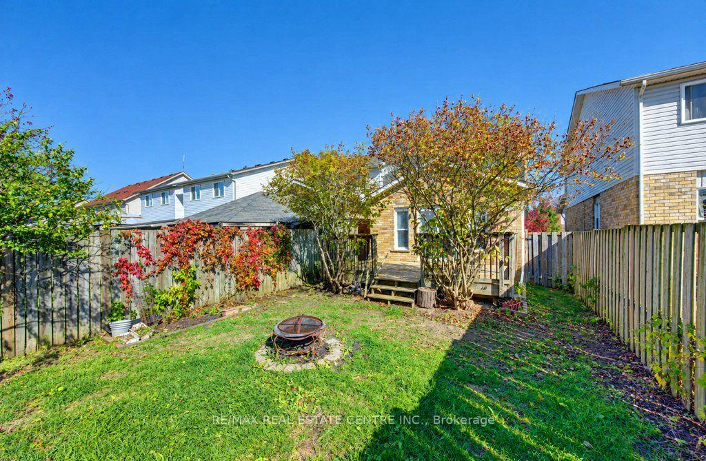 Photo 31 of 108 Periwinkle Street, Kitchener, Larentian West — HOMEH