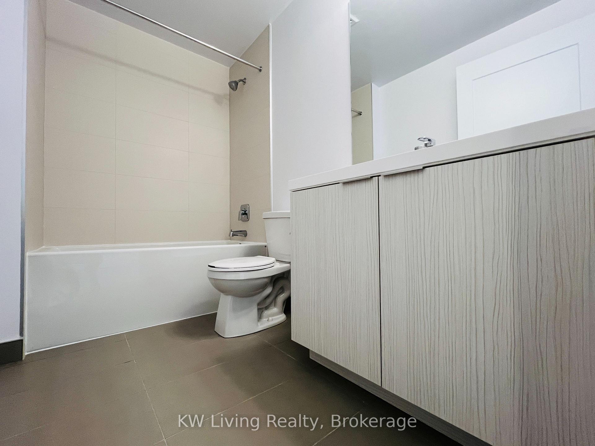 Photo 7 of Unit 2305, 25 Holly Street, Toronto, Mount Pleasant West — HOMEH