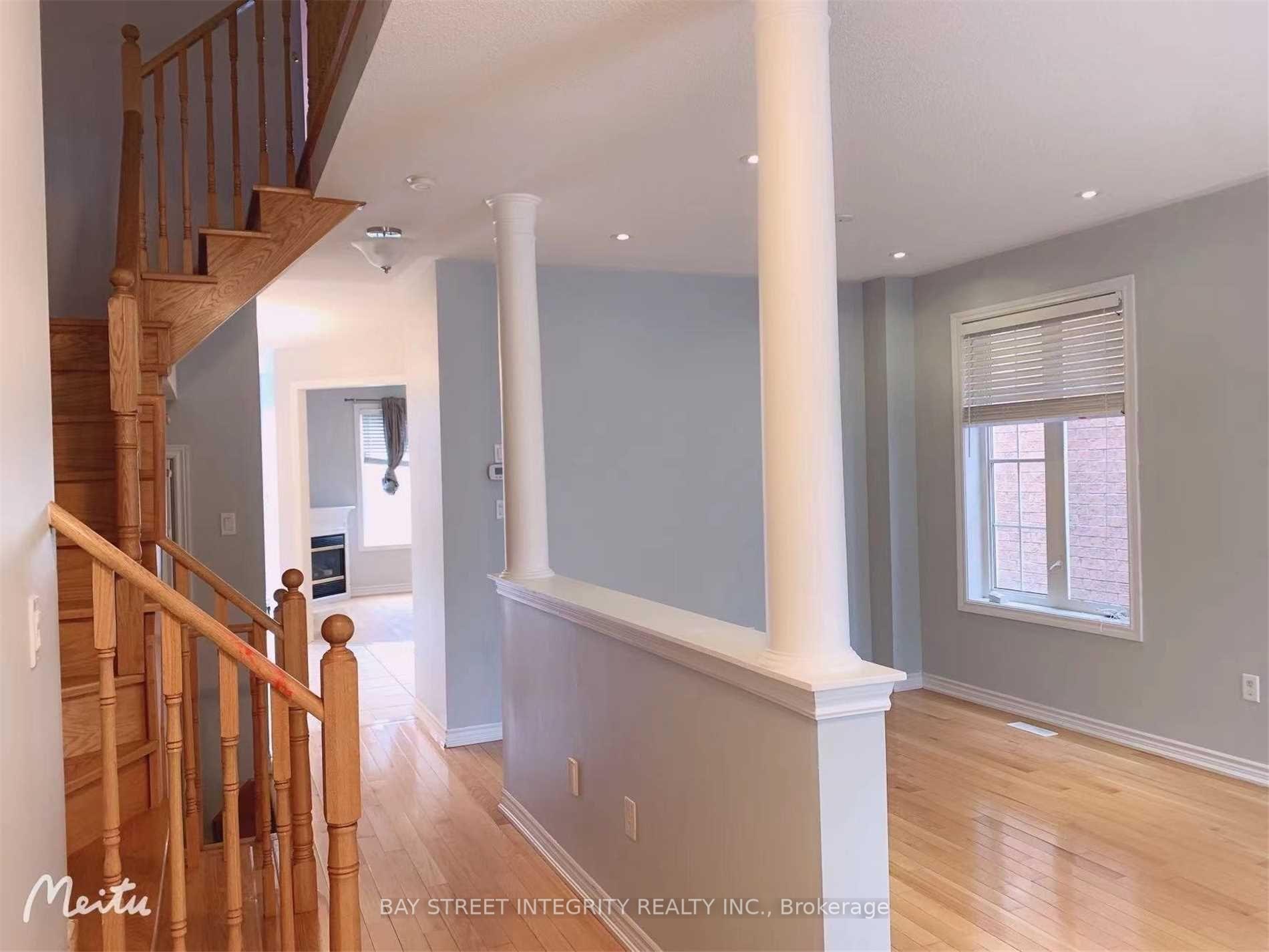 Photo 4 of 34 Evaridge Drive, Markham, Cornell — HOMEH