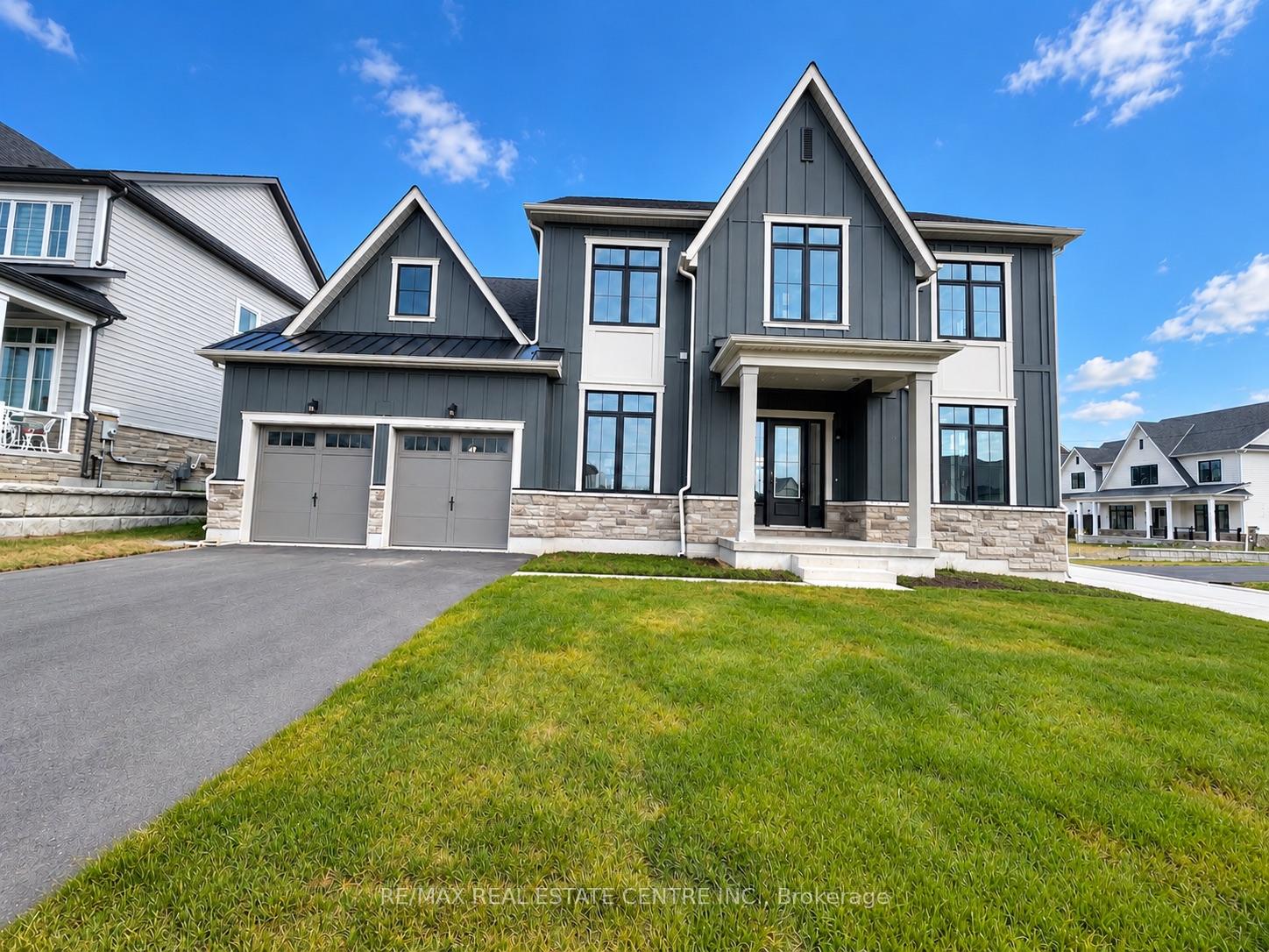 Photo 1 of 13 Vinnicombe Drive, Oro-Medonte, Rural Oro-Medonte — HOMEH