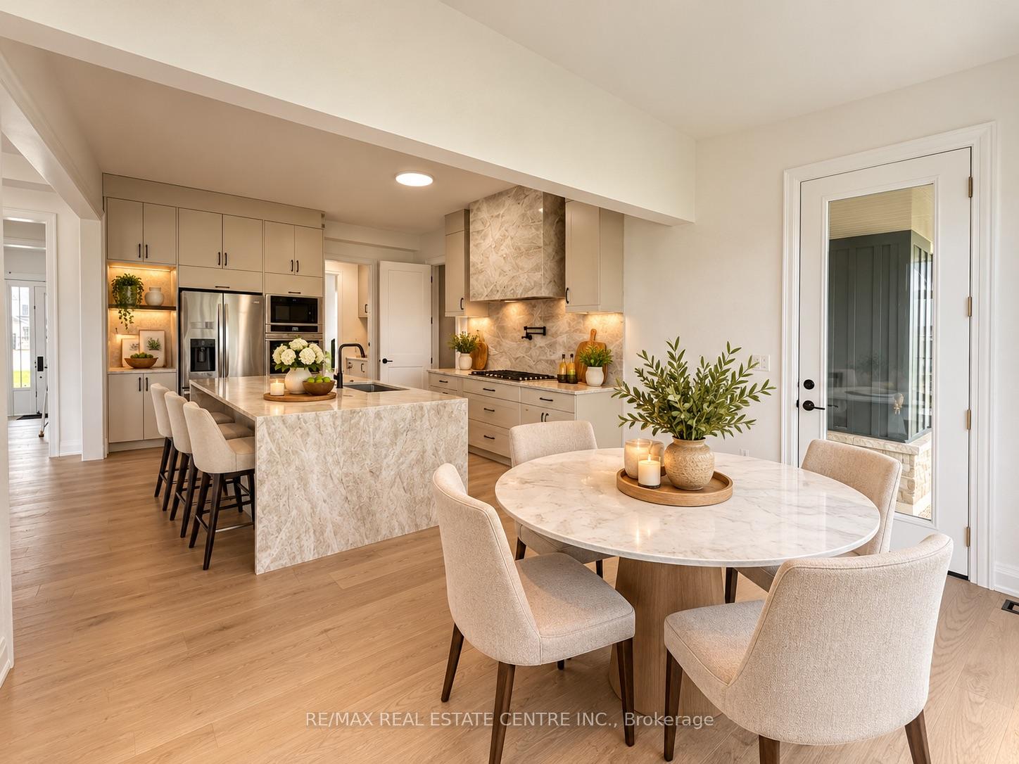 Photo 9 of 13 Vinnicombe Drive, Oro-Medonte, Rural Oro-Medonte — HOMEH