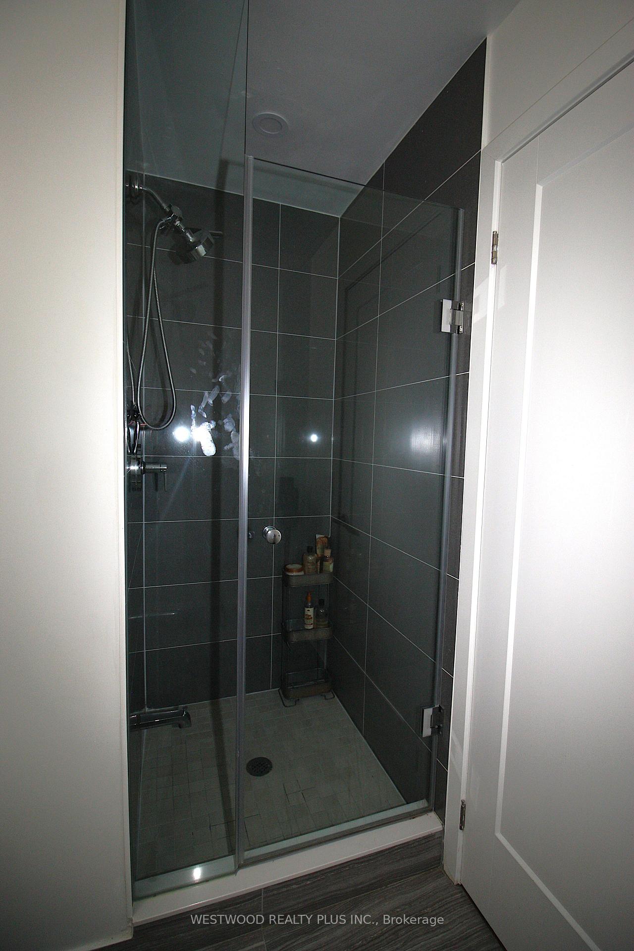 Photo 11 of Unit LPH04, 95 Oneida Crescent, Richmond Hill, Langstaff — HOMEH