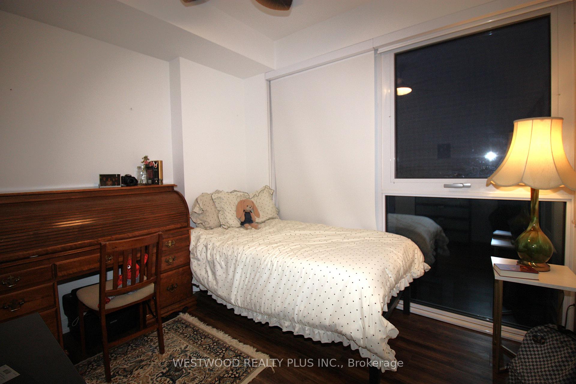Photo 12 of Unit LPH04, 95 Oneida Crescent, Richmond Hill, Langstaff — HOMEH