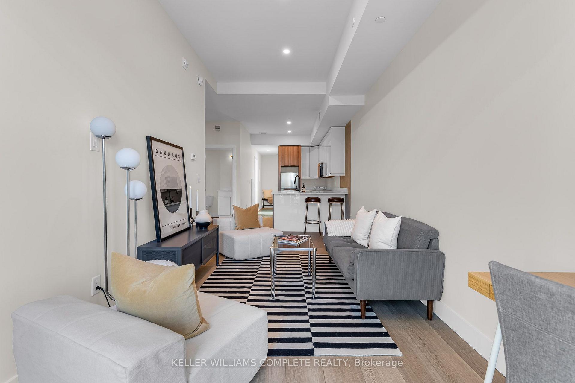 Photo 2 of Unit 804, 169 James Street S, Hamilton, Corktown — HOMEH