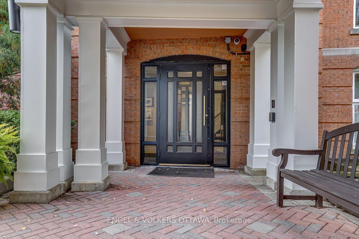 Photo 3 of Unit 403, 21 Durham Private, Ottawa, Lindenlea — HOMEH