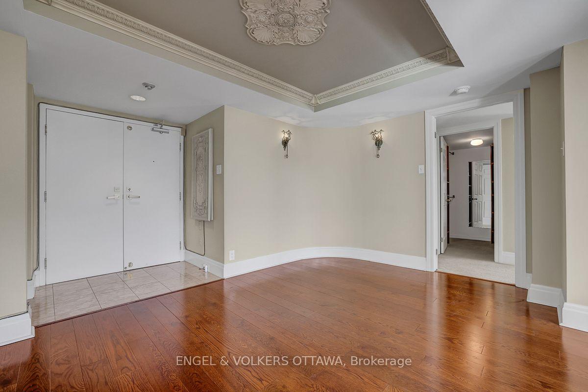 Photo 5 of Unit 403, 21 Durham Private, Ottawa, Lindenlea — HOMEH