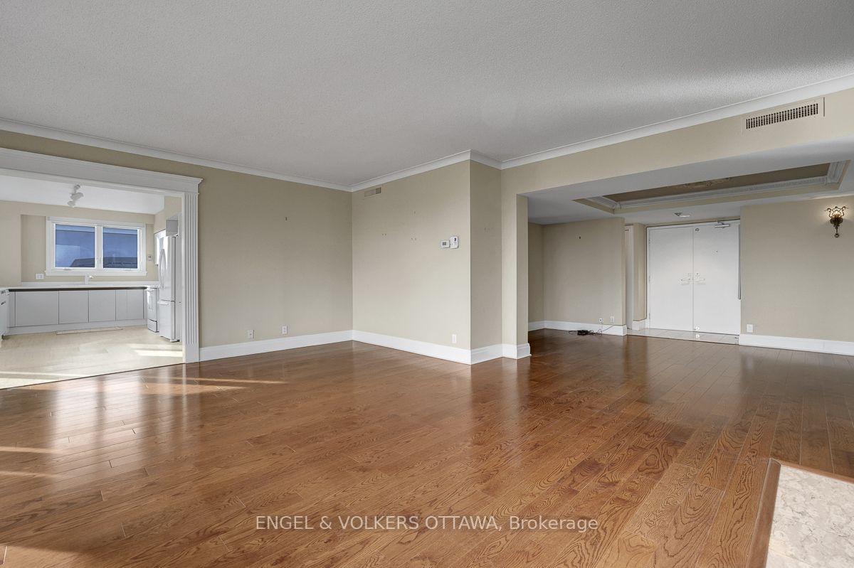 Photo 10 of Unit 403, 21 Durham Private, Ottawa, Lindenlea — HOMEH