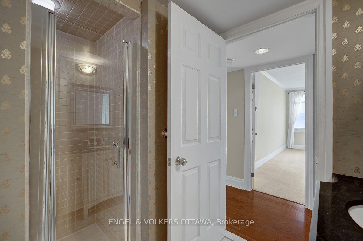 Photo 28 of Unit 403, 21 Durham Private, Ottawa, Lindenlea — HOMEH