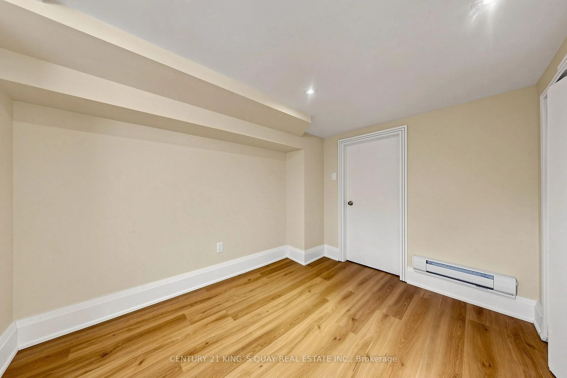 Photo 40 of 32 Crestview Drive, Toronto, Lawrence Park South — HOMEH